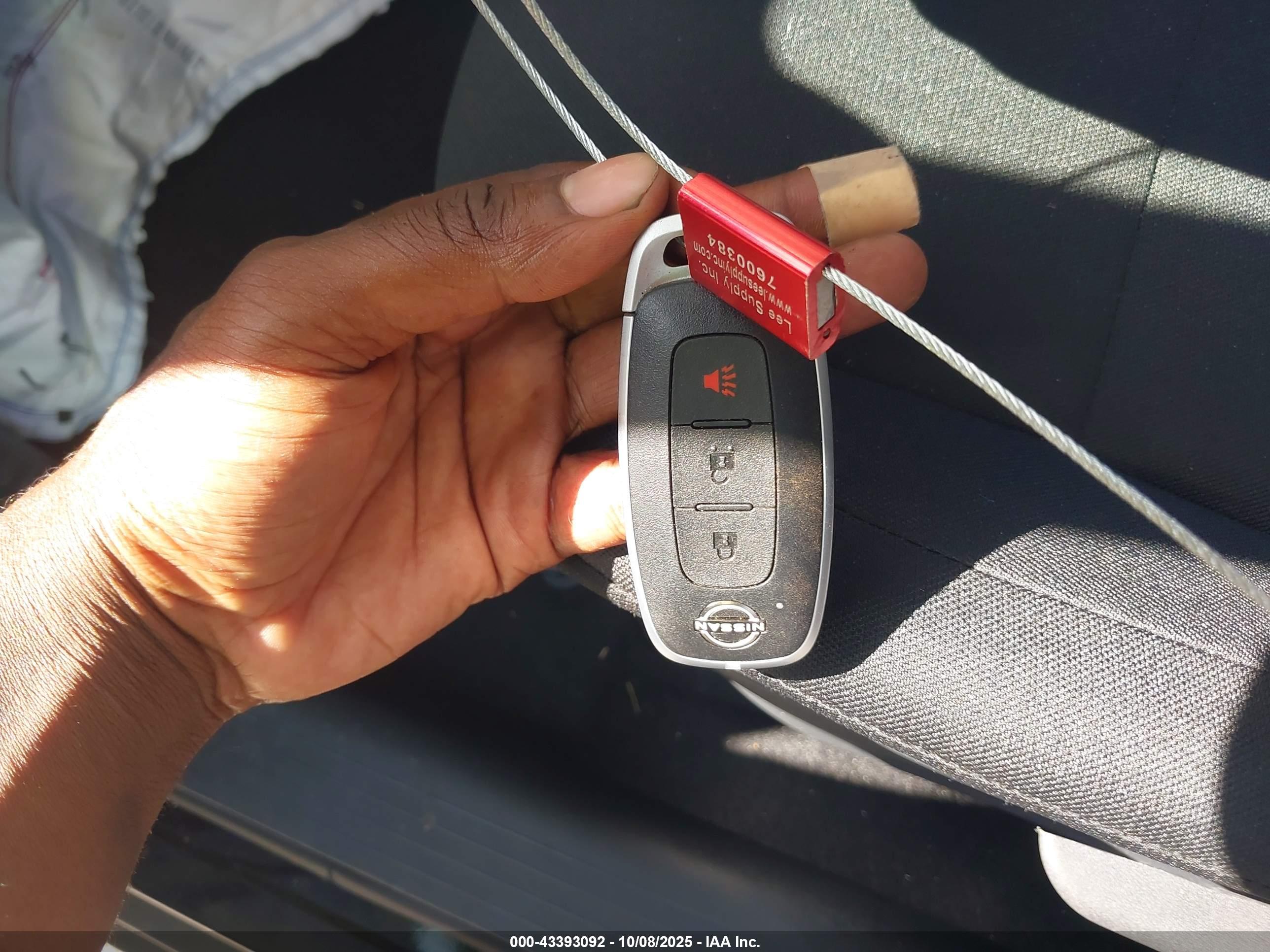 NISSAN KICKS image 11