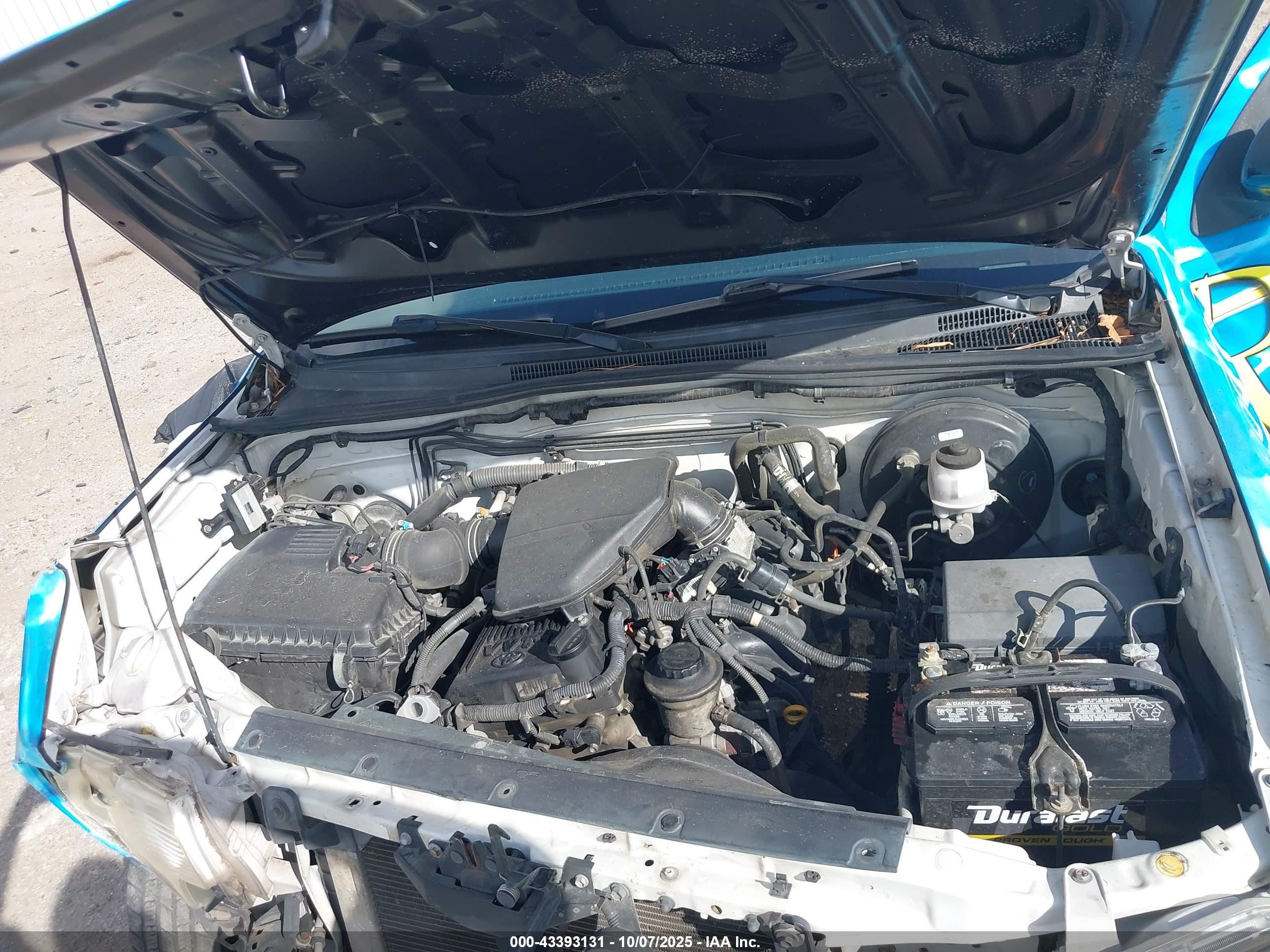 TOYOTA TACOMA image 10
