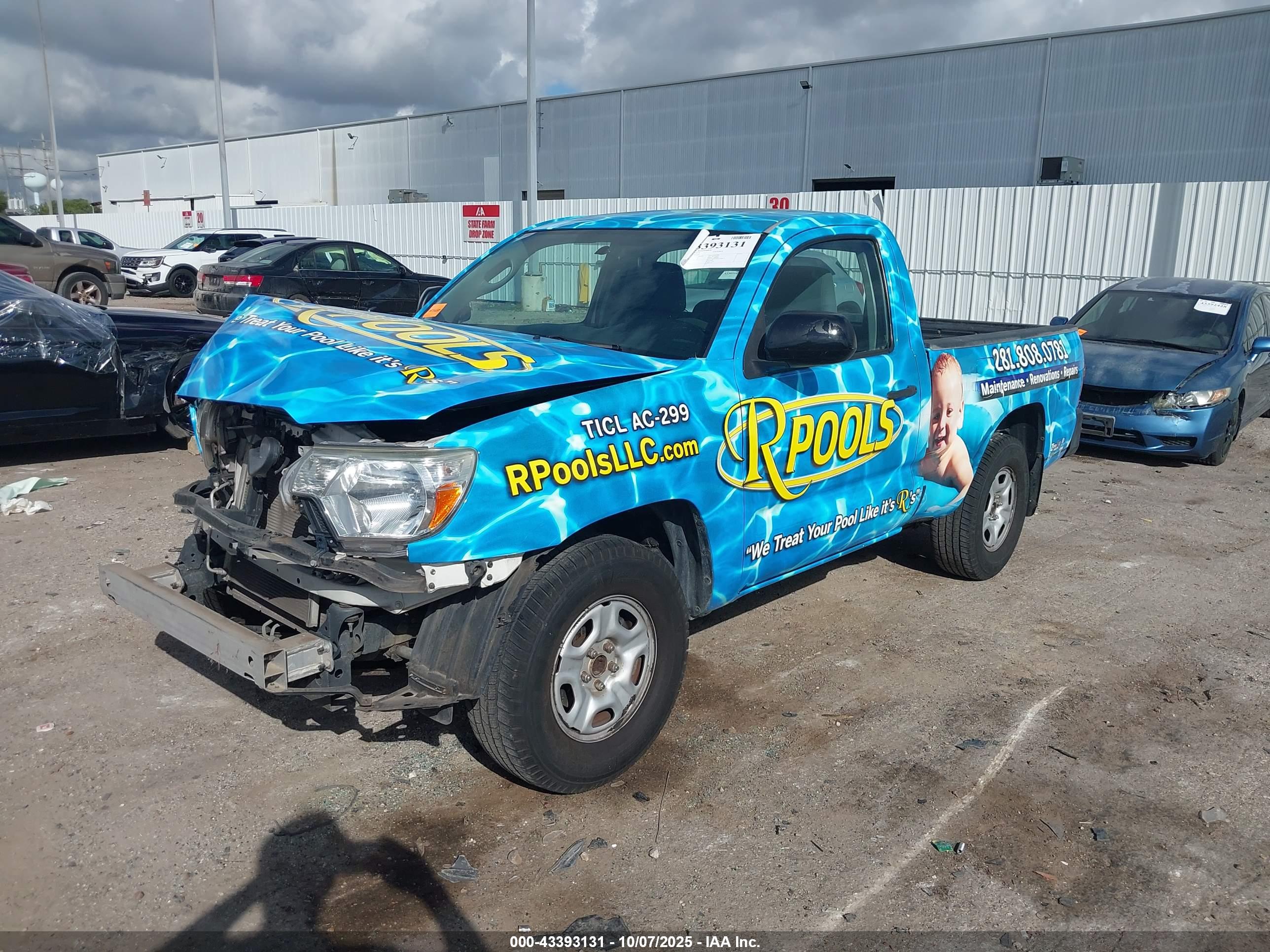 TOYOTA TACOMA image 2