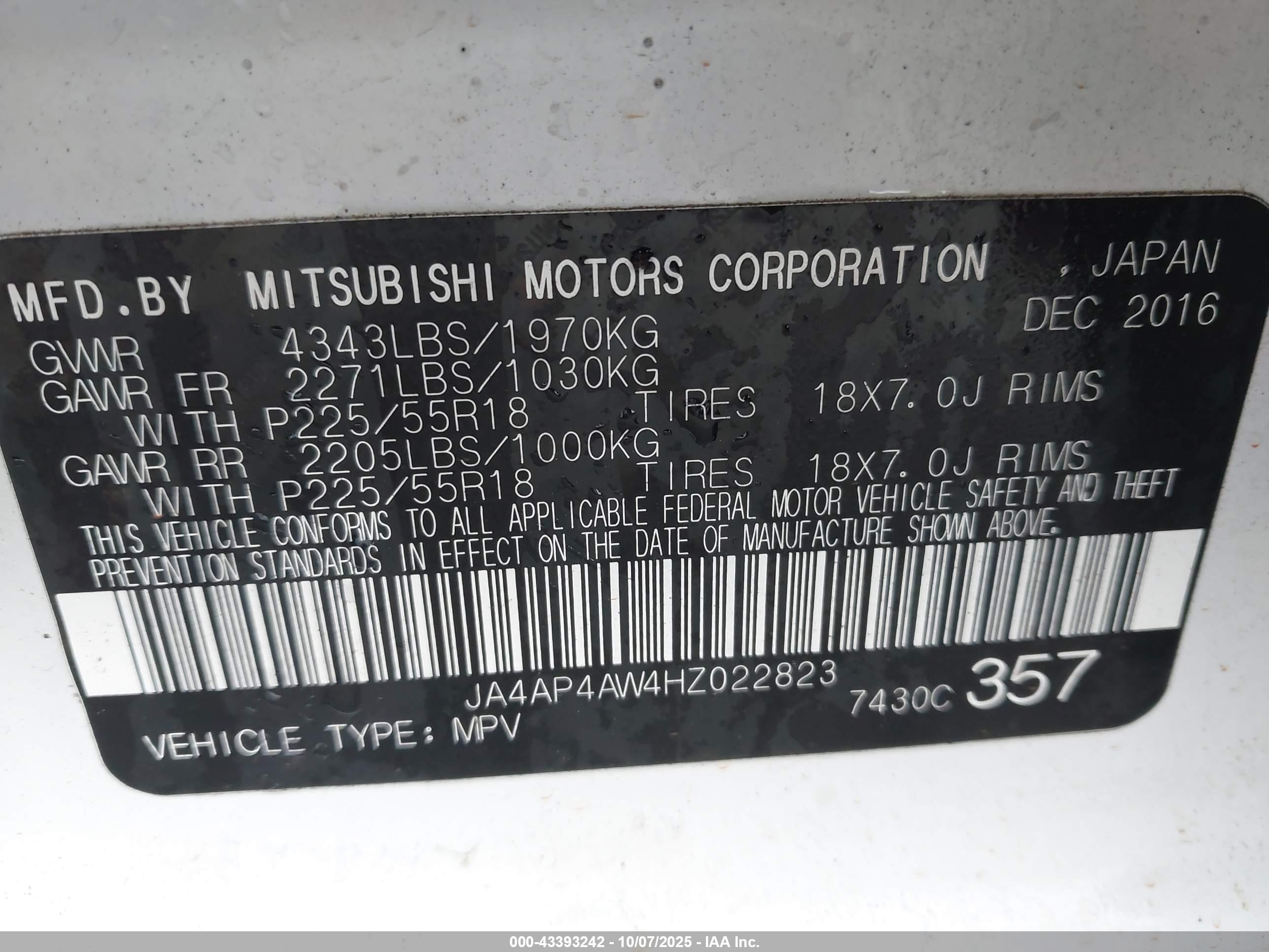MITSUBISHI OUTLANDER image 9