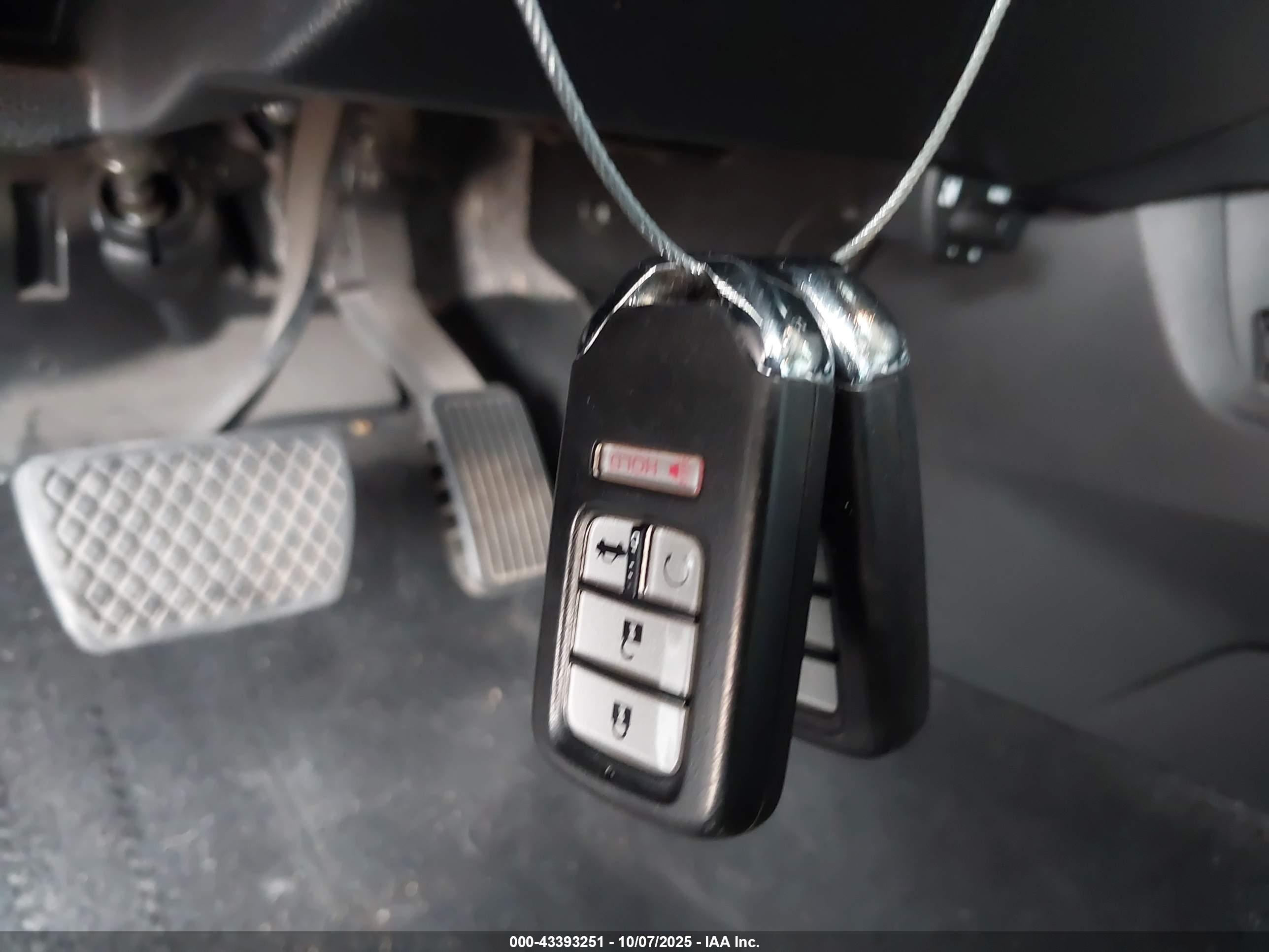 HONDA CIVIC image 11