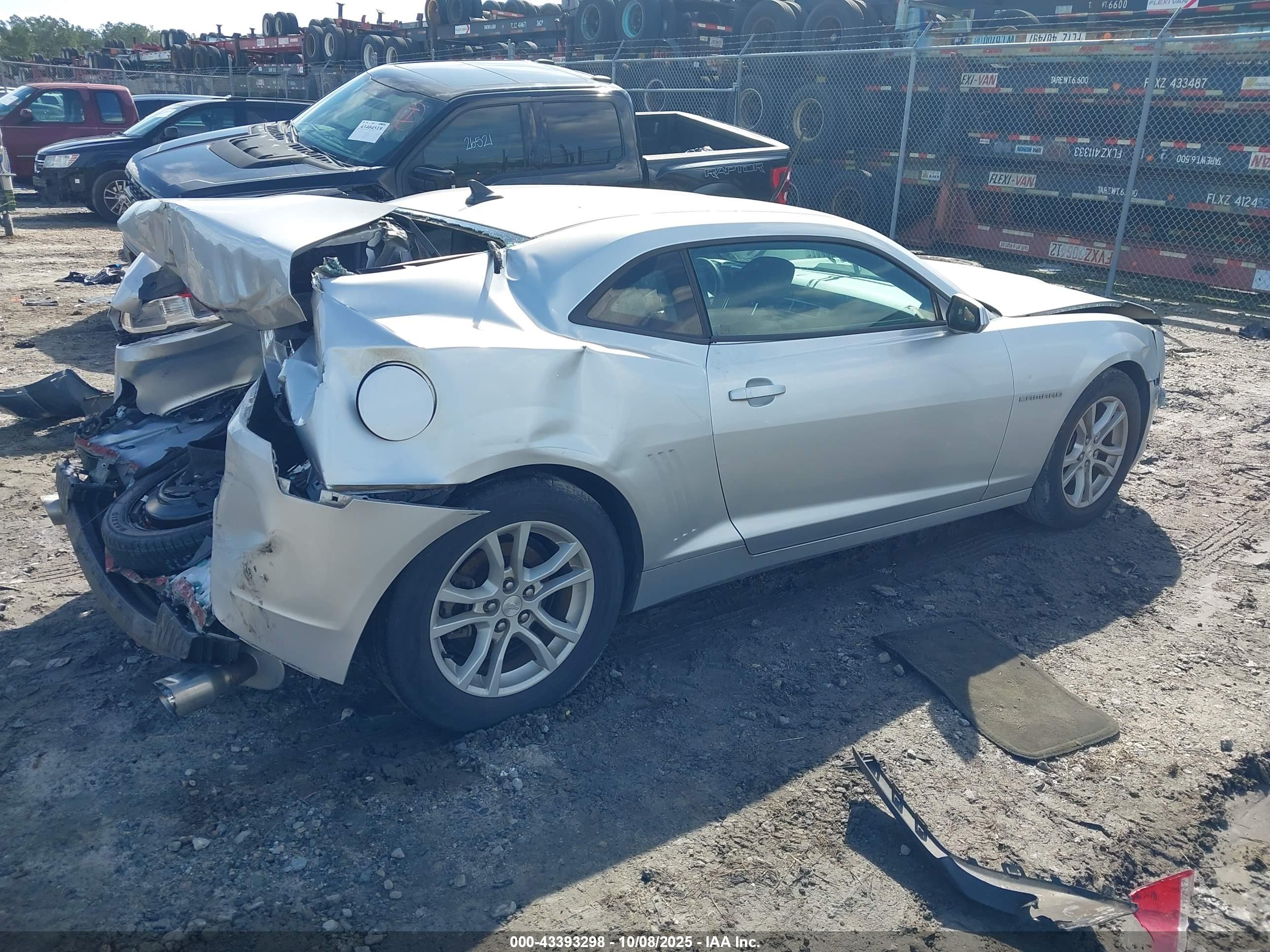 CHEVROLET CAMARO image 4