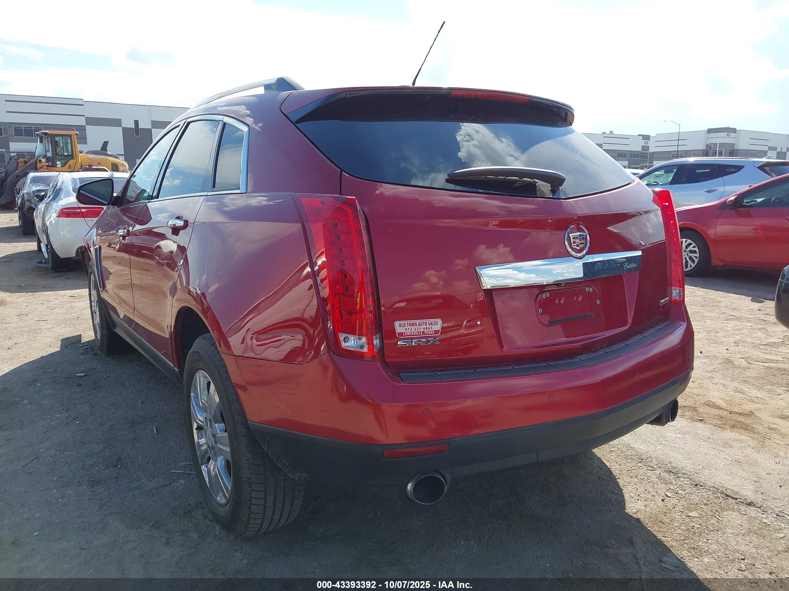 CADILLAC SRX image 3