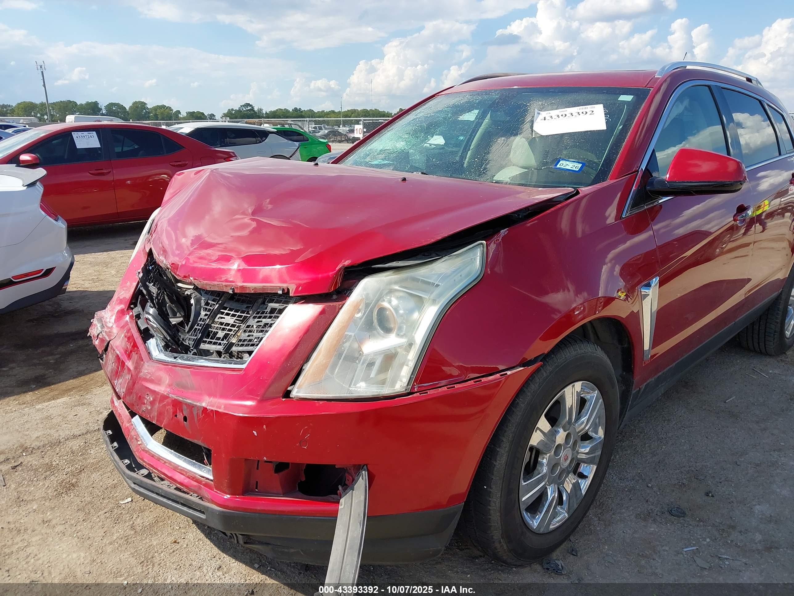 CADILLAC SRX image 6