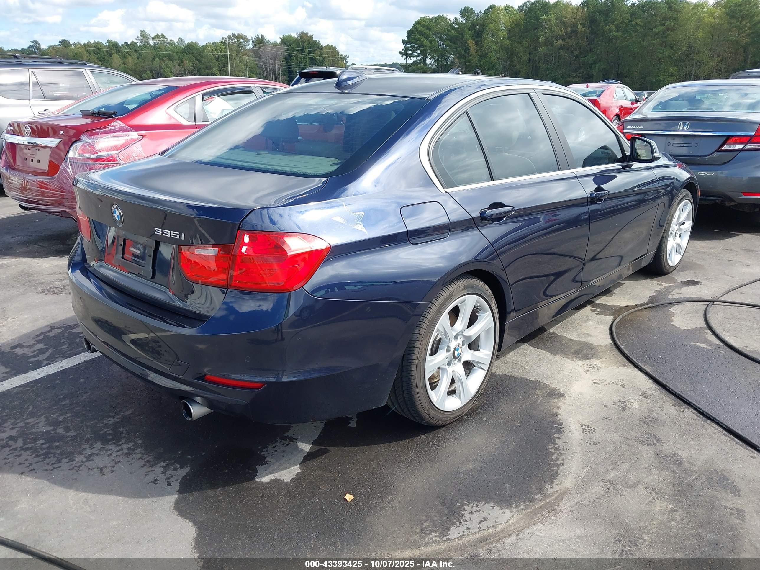 BMW 335I image 4