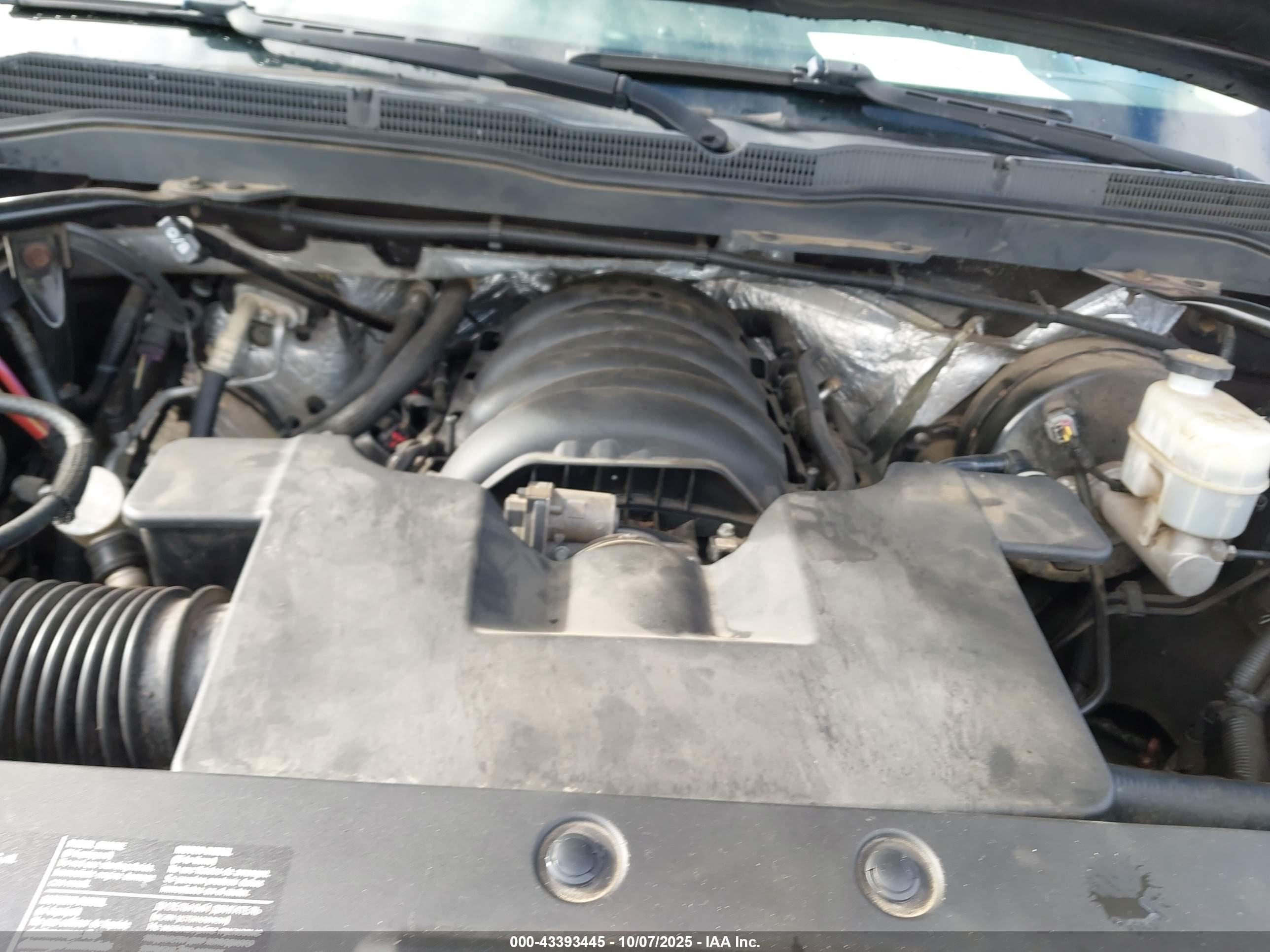 CHEVROLET SILVERADO image 10