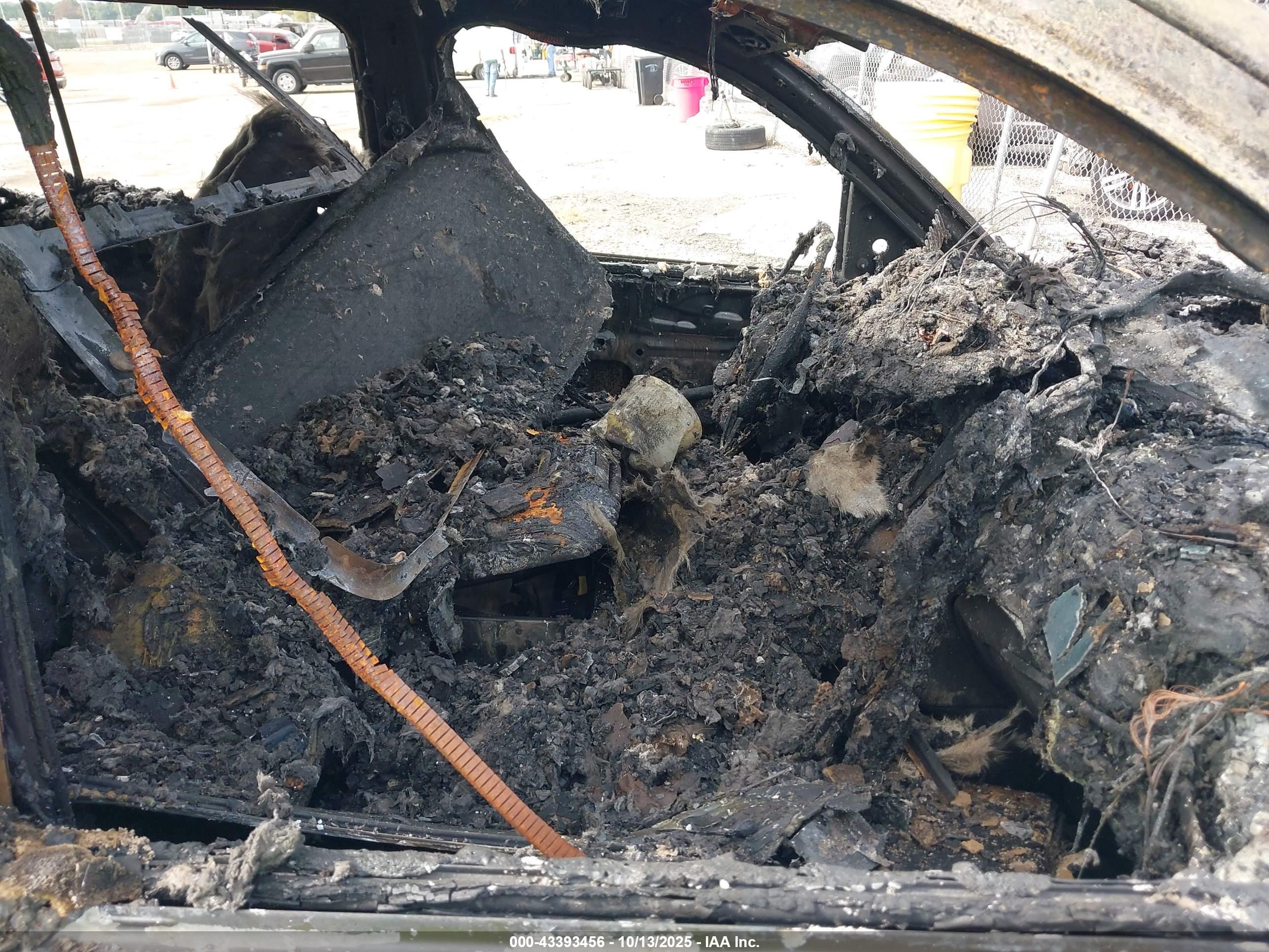 GMC YUKON image 5