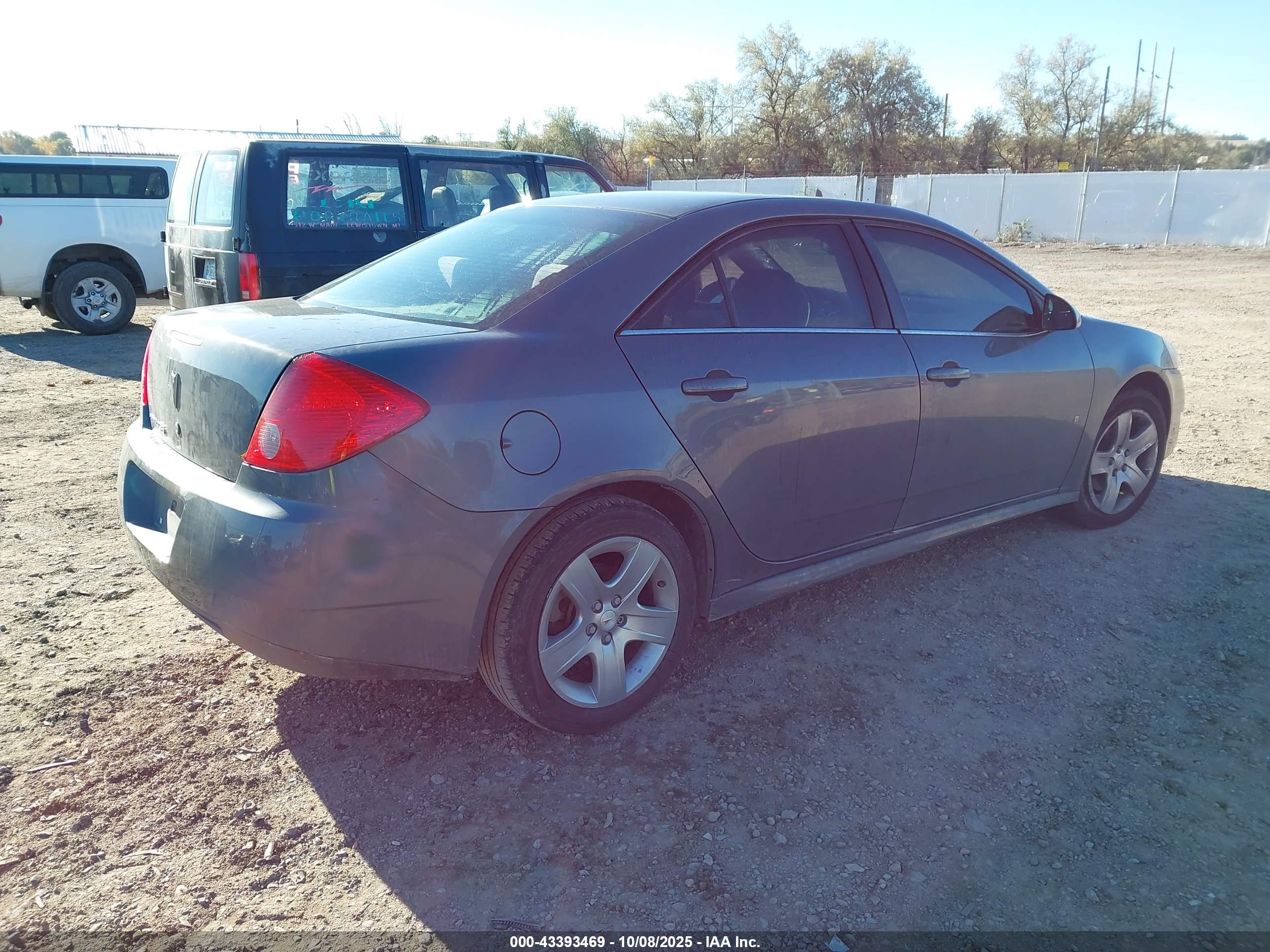 PONTIAC G6 image 4