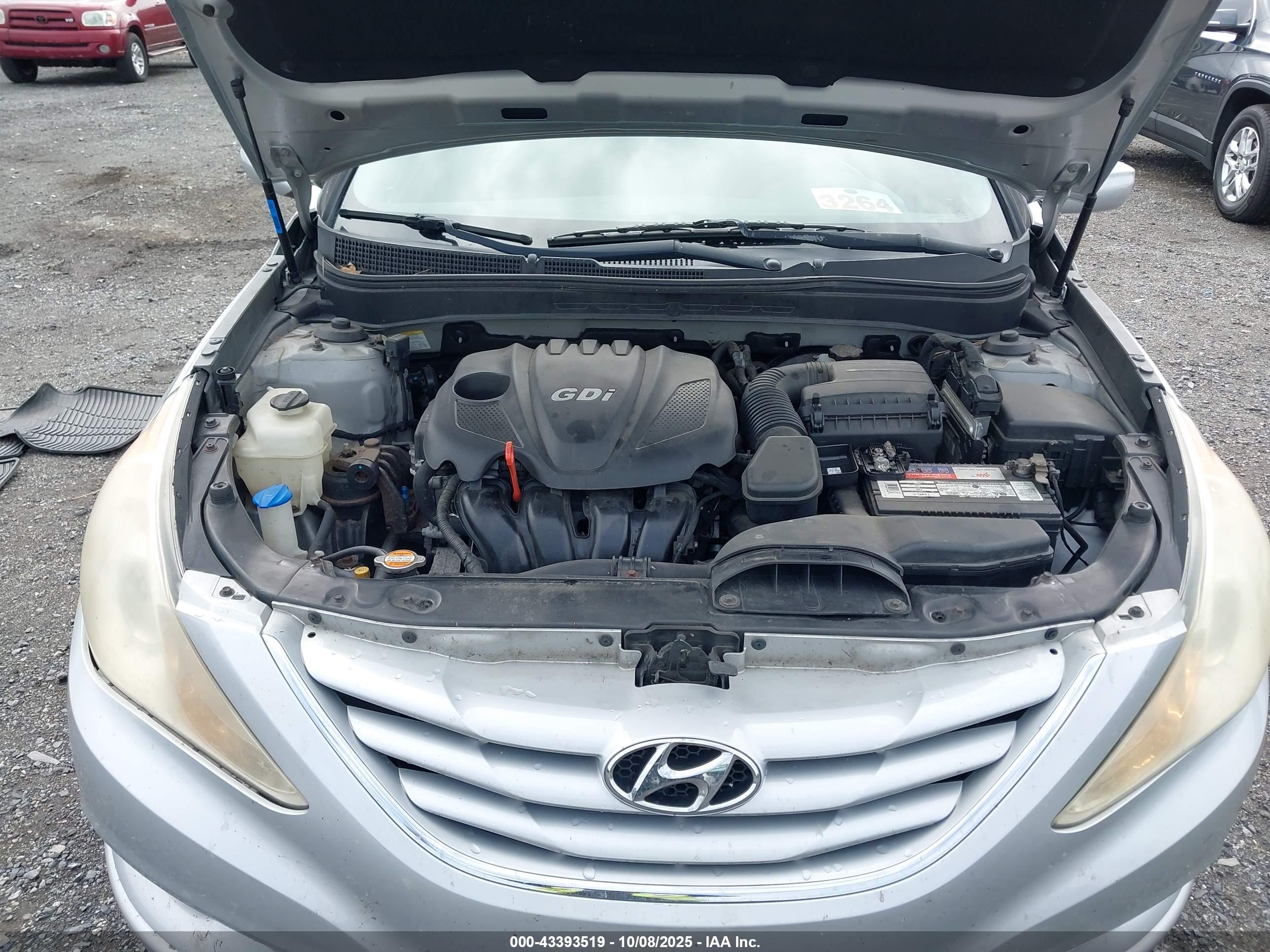 HYUNDAI SONATA image 10