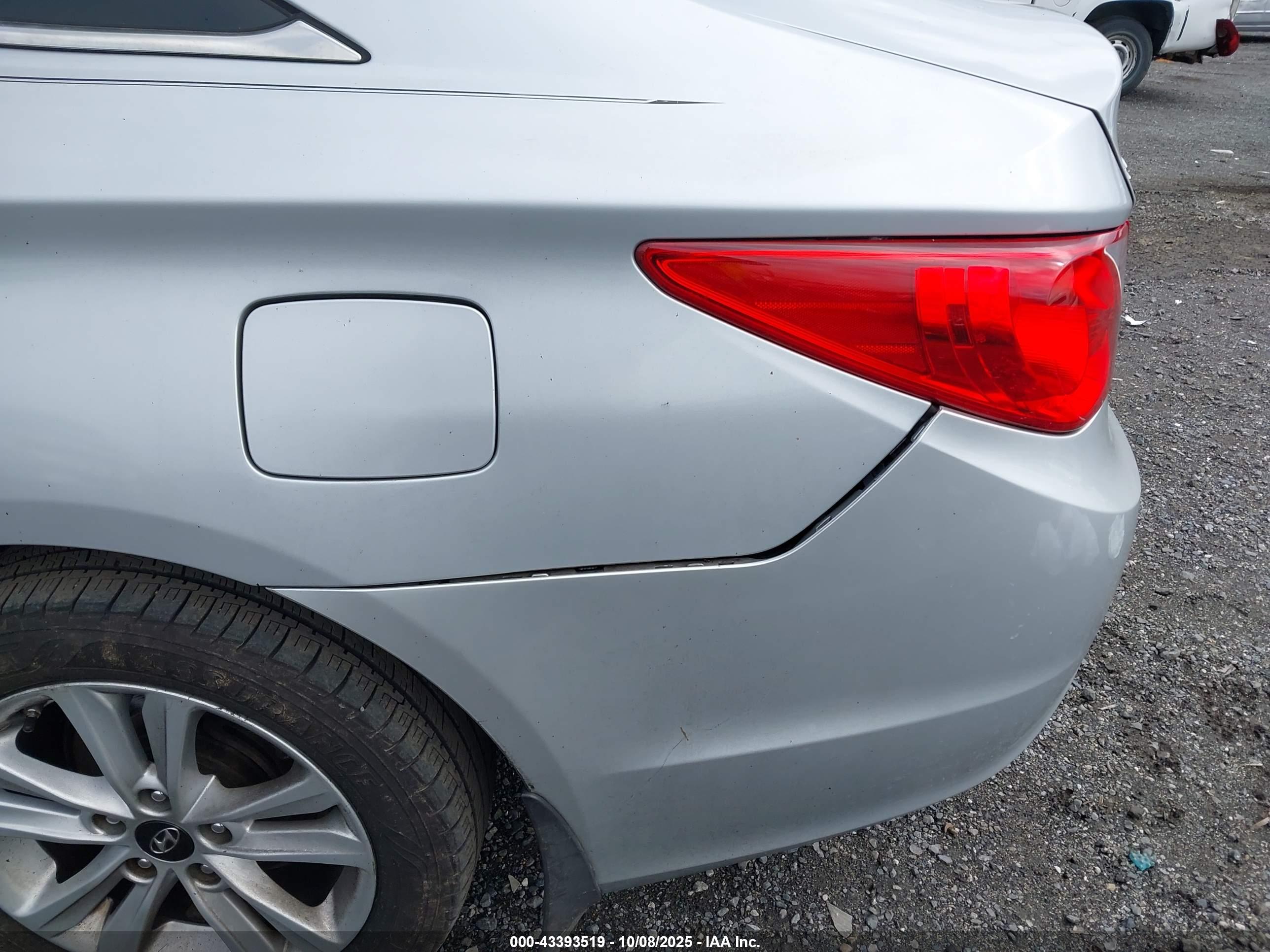 HYUNDAI SONATA image 6