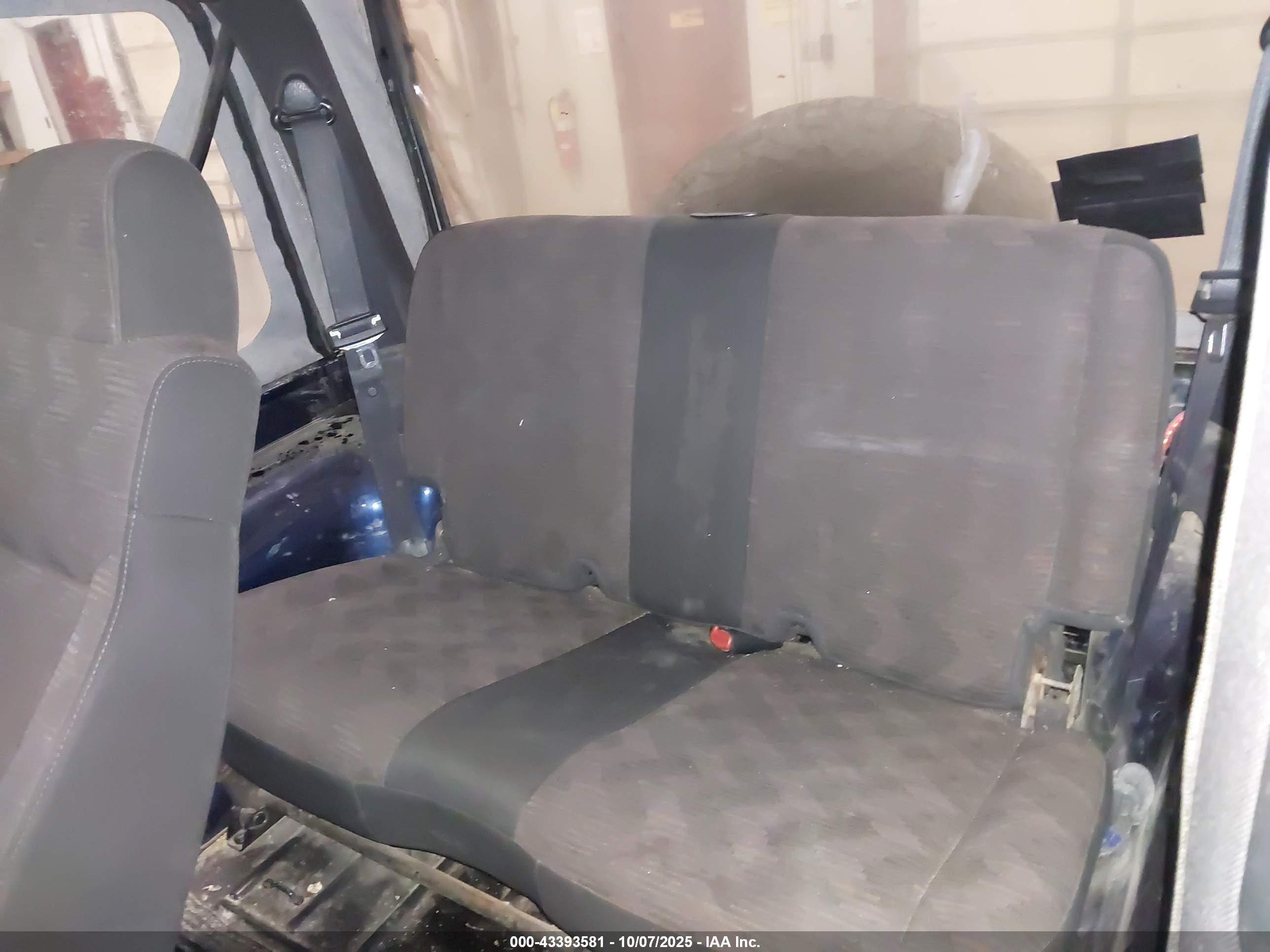 JEEP WRANGLER image 8