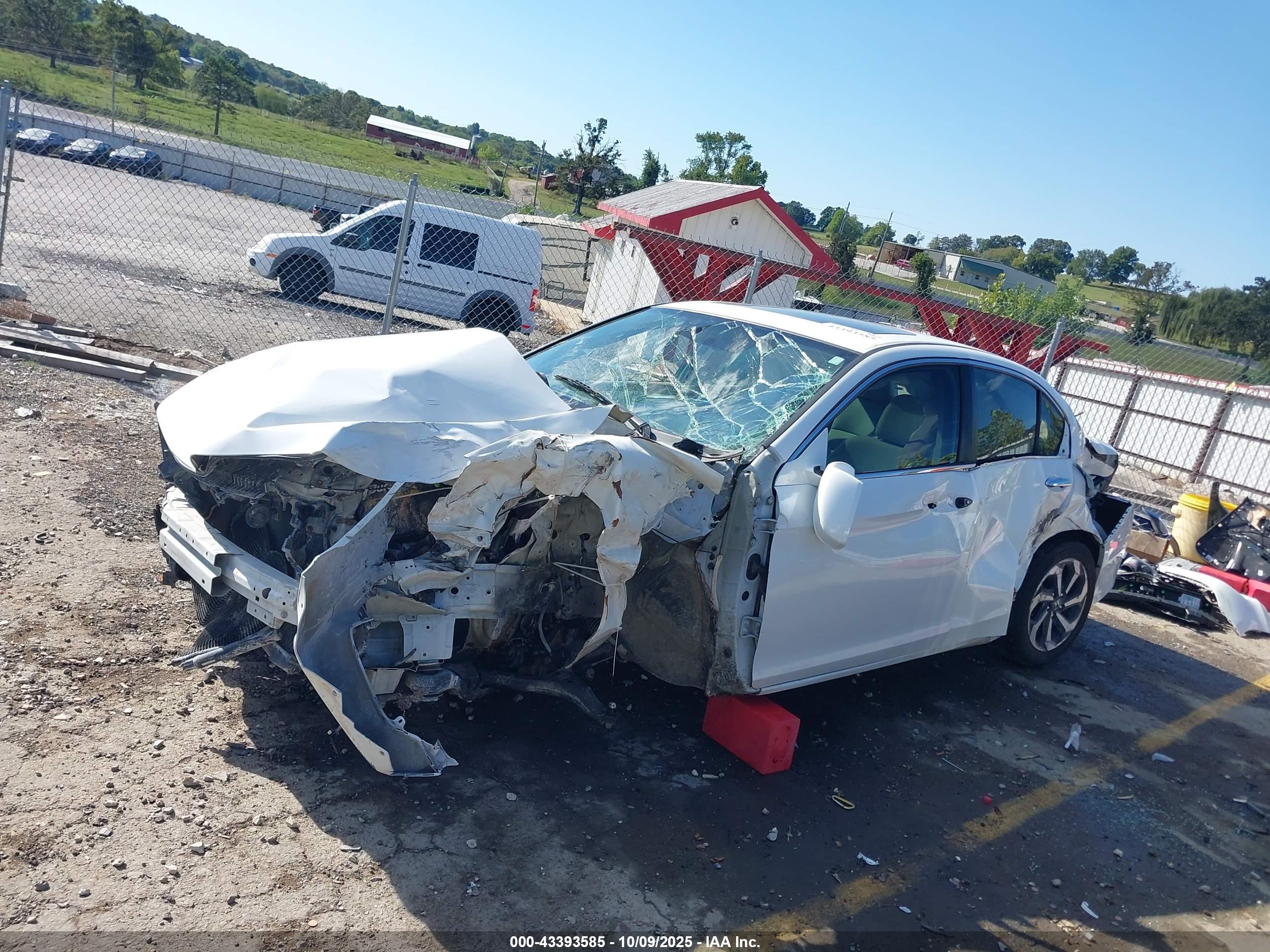 HONDA ACCORD image 6