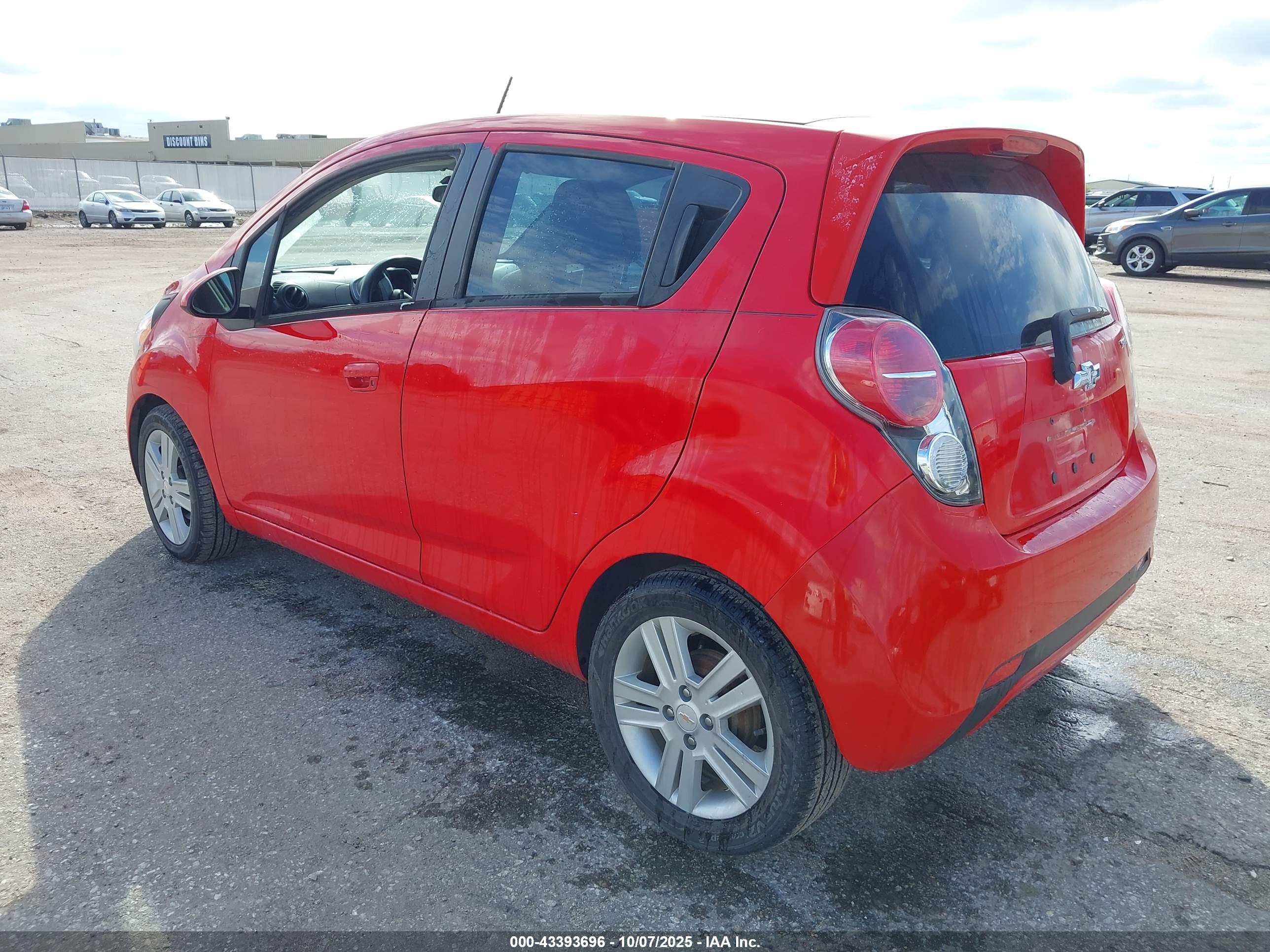 CHEVROLET SPARK image 3