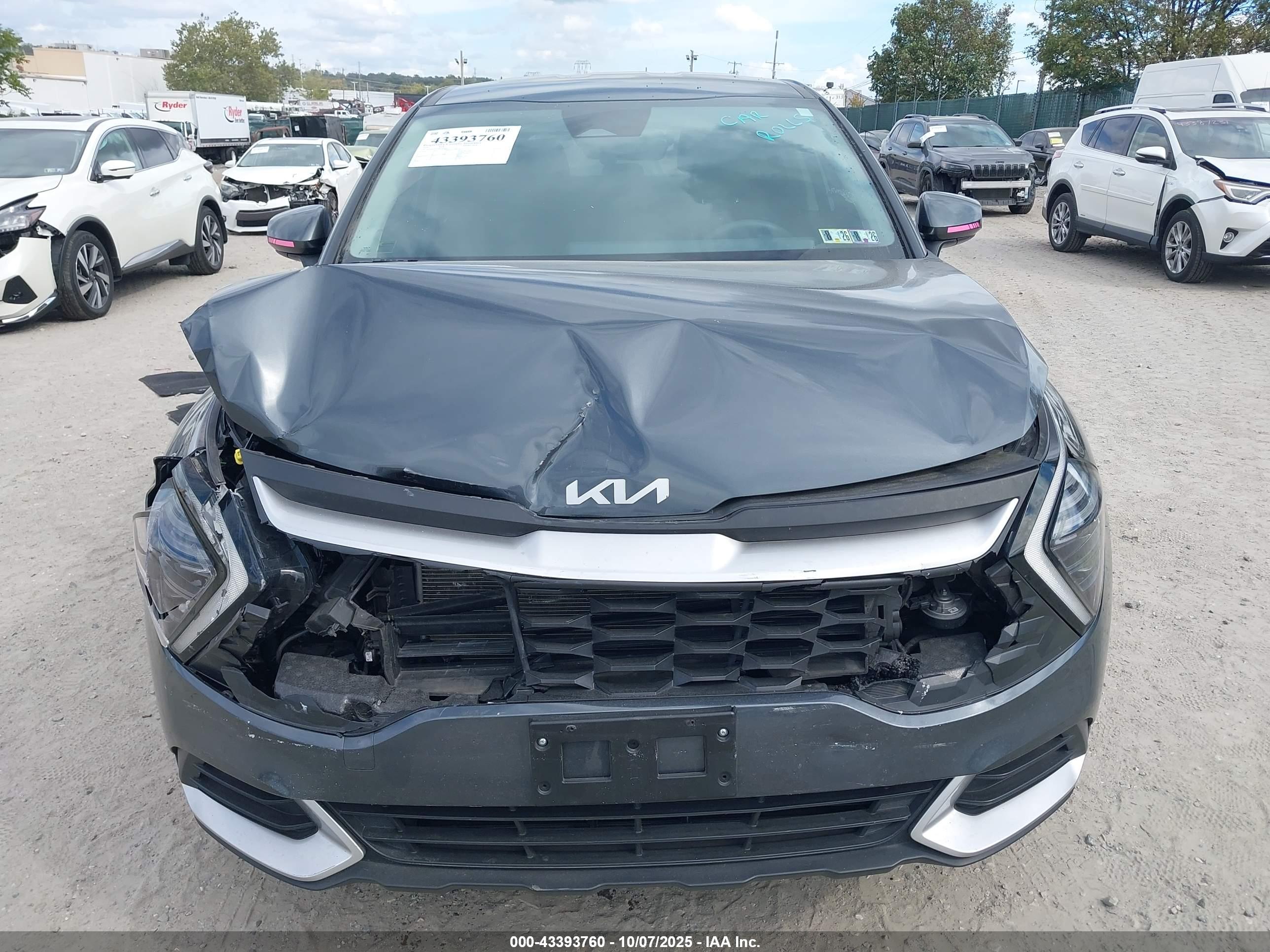 KIA SPORTAGE image 6