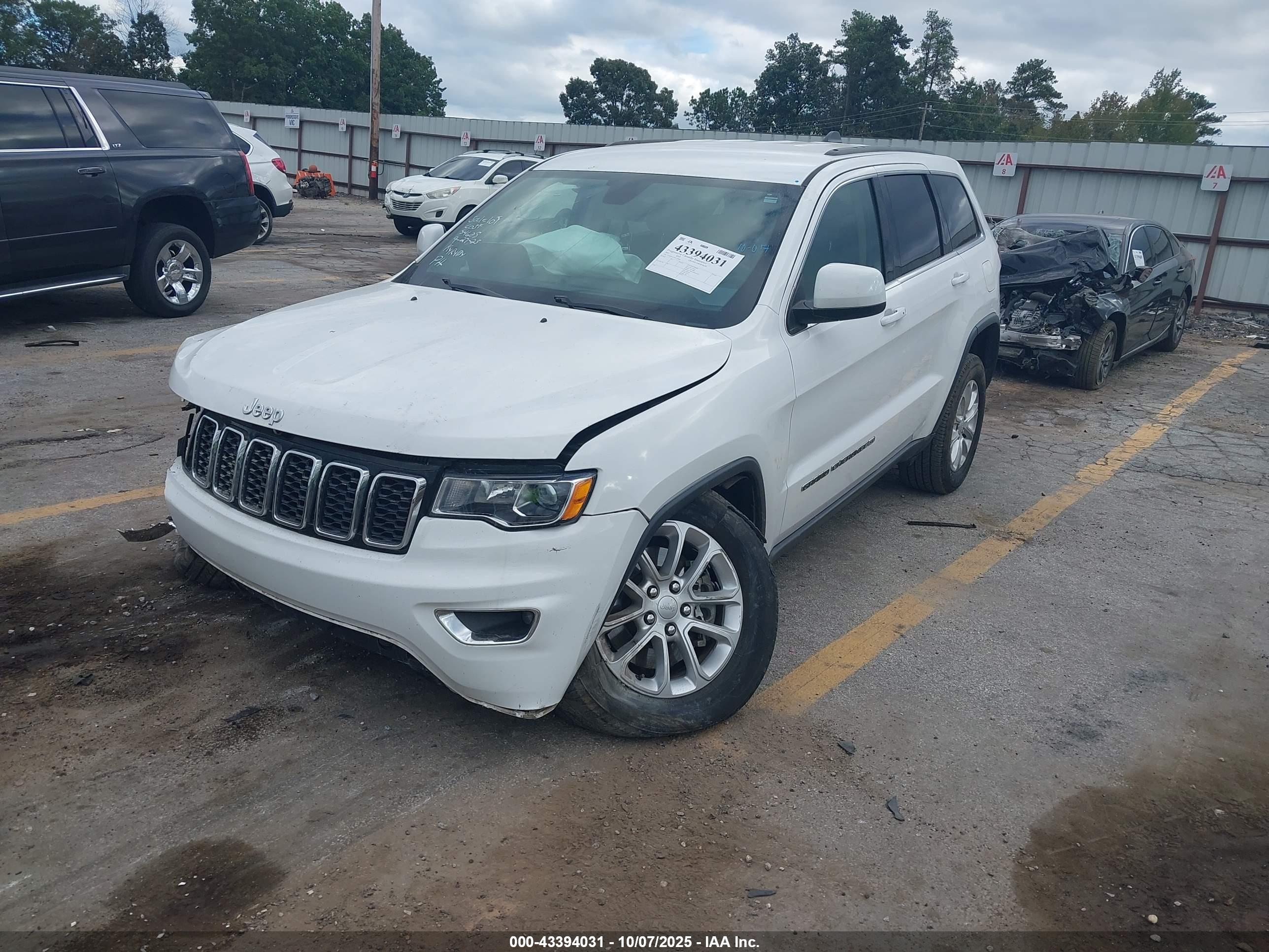 JEEP GRAND image 2
