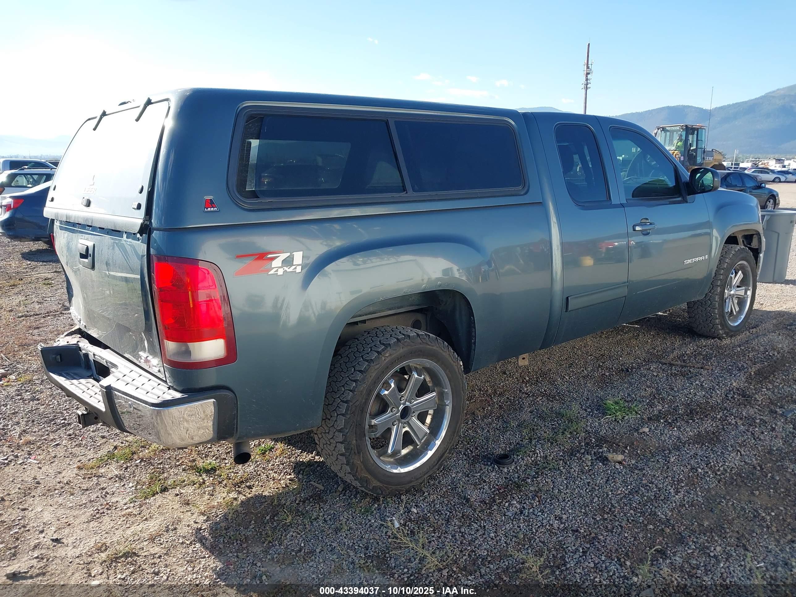 GMC SIERRA image 4
