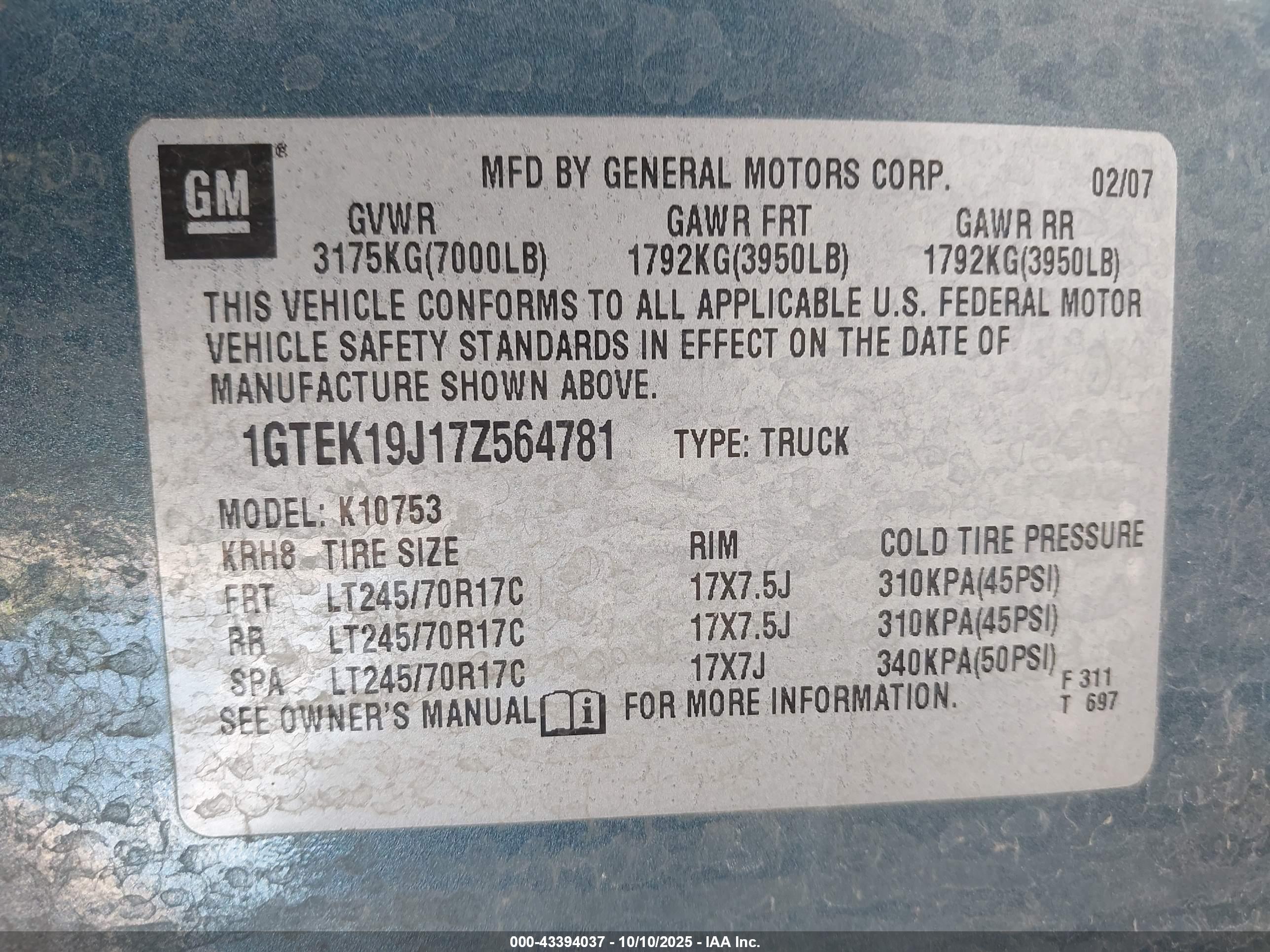 GMC SIERRA image 9