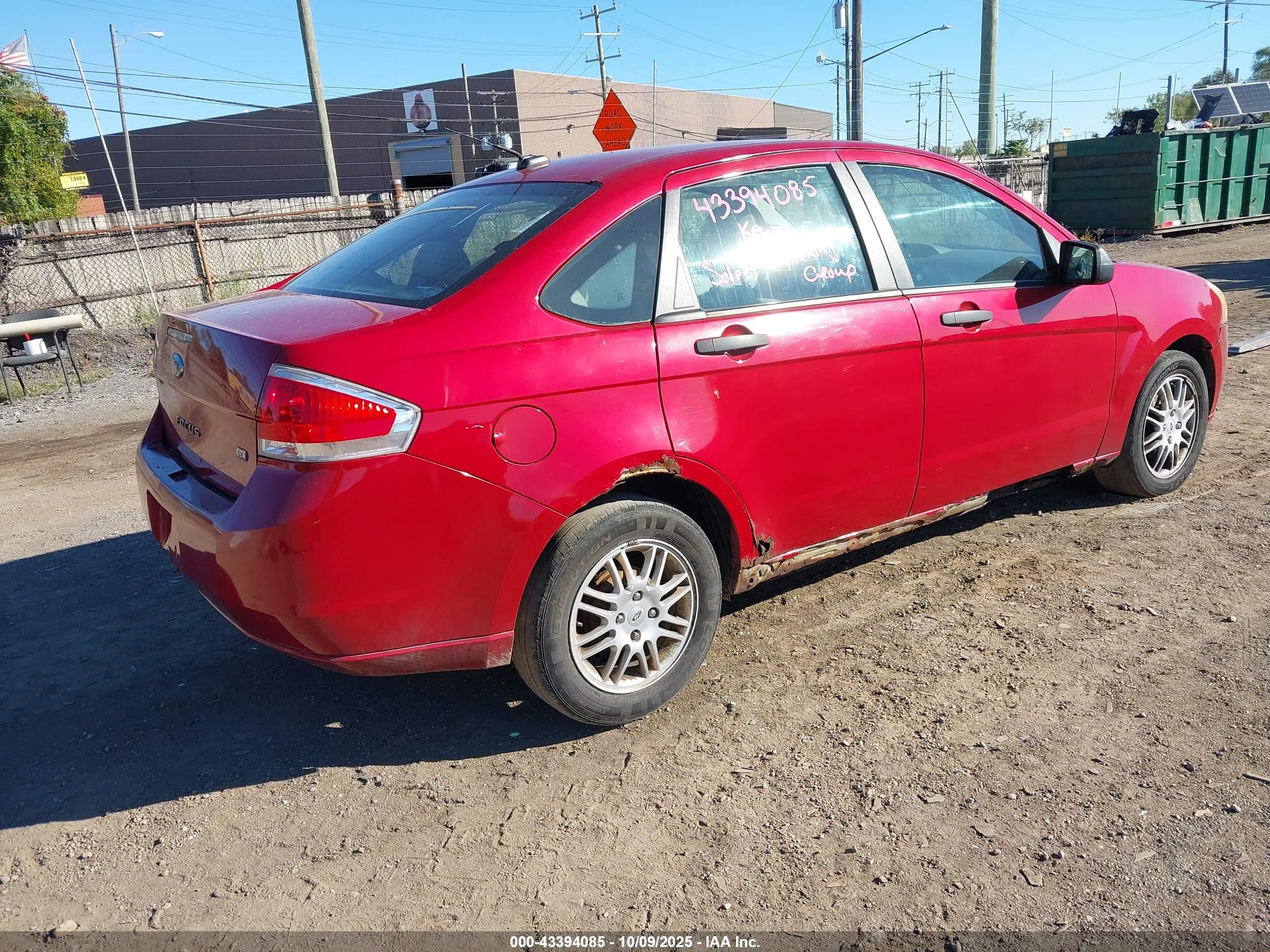 FORD FOCUS image 4