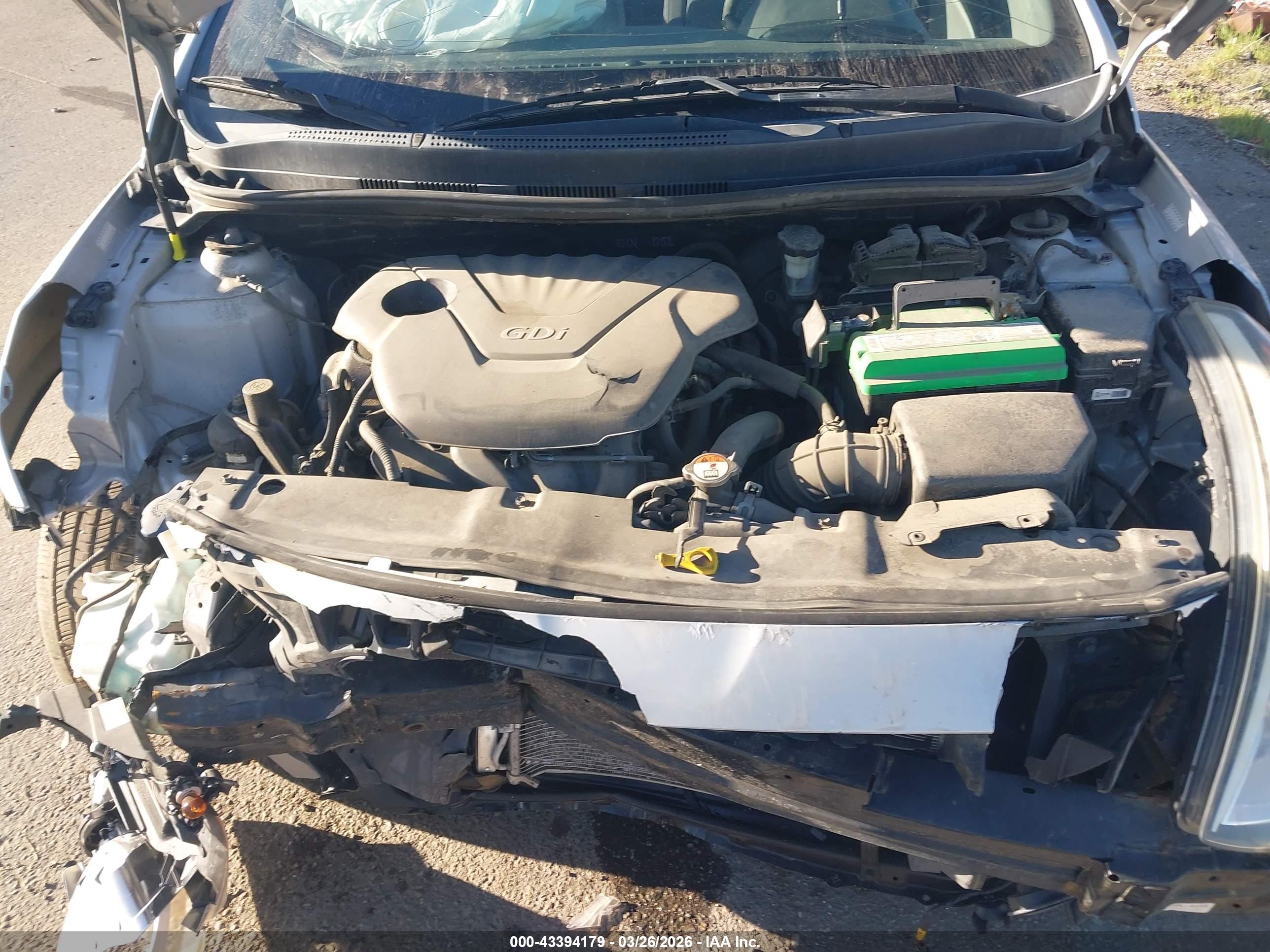 HYUNDAI ACCENT image 10