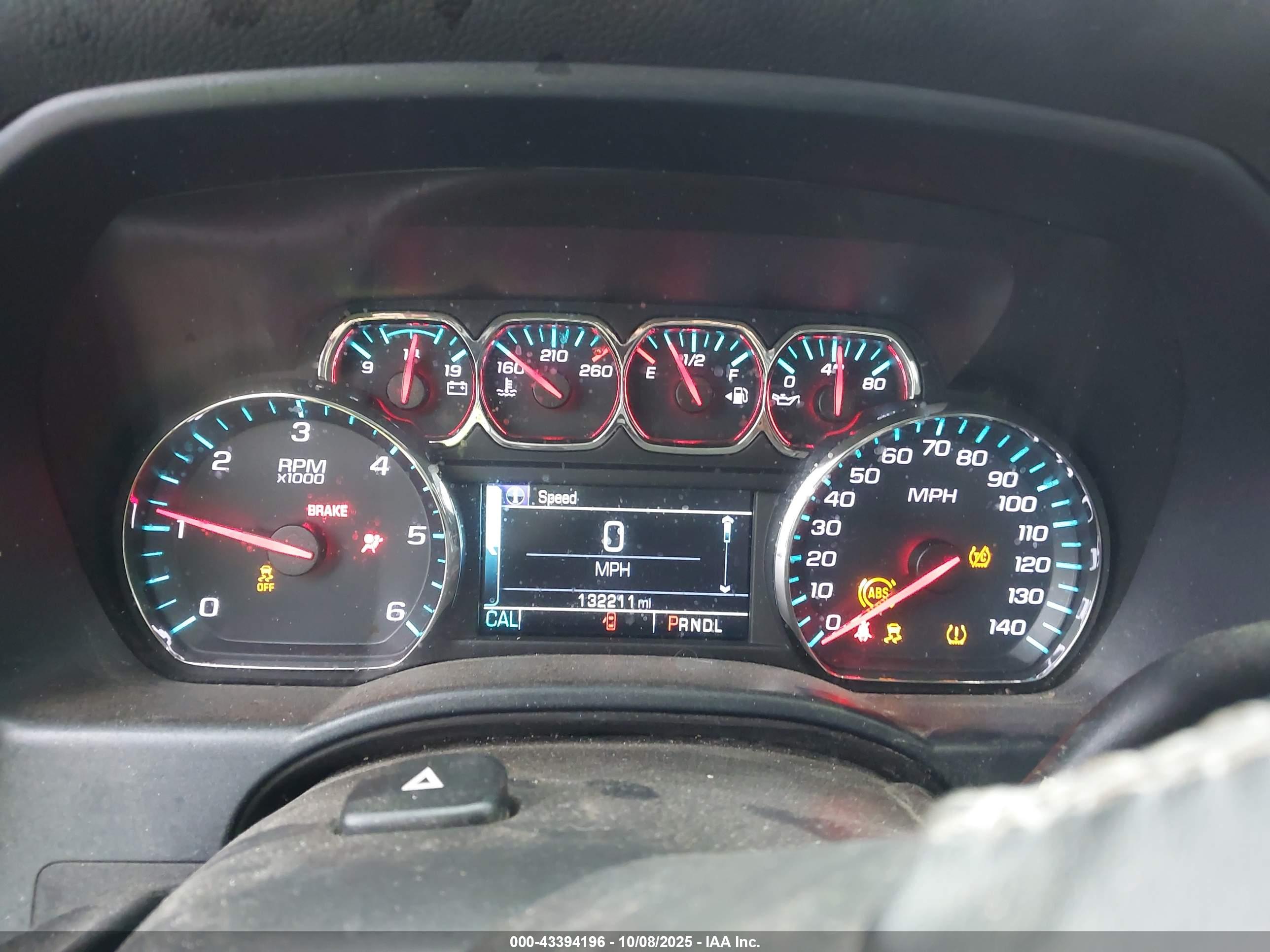 CHEVROLET SILVERADO image 7