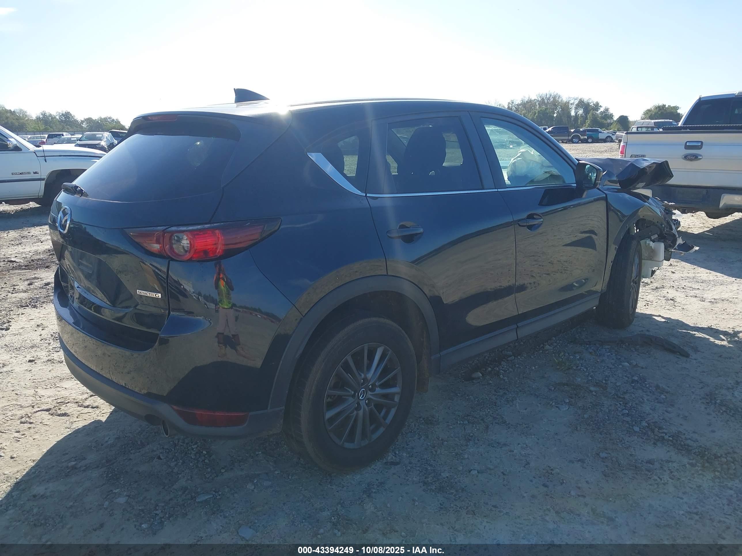 MAZDA CX-5 image 4