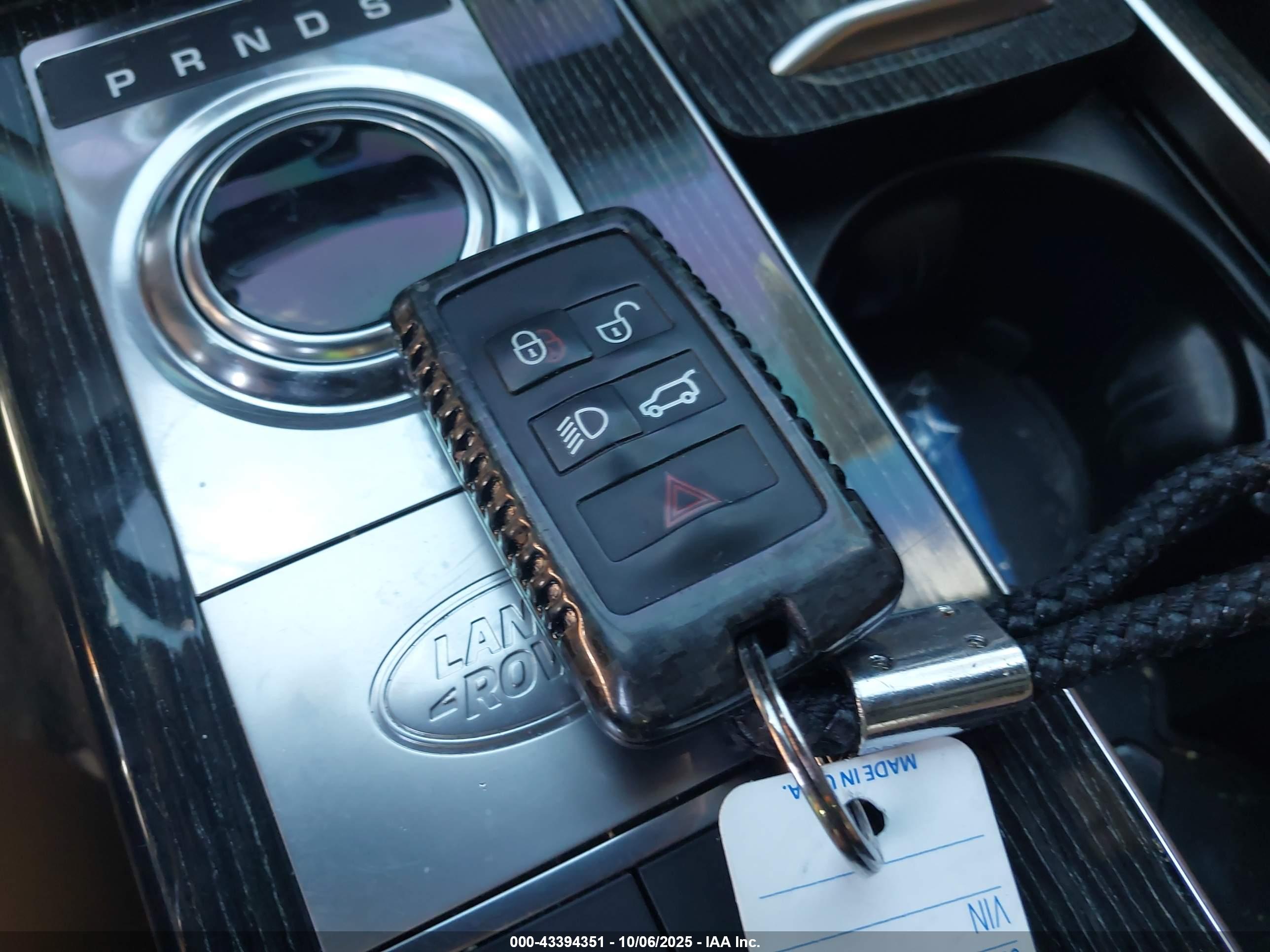 LAND ROVER image 11