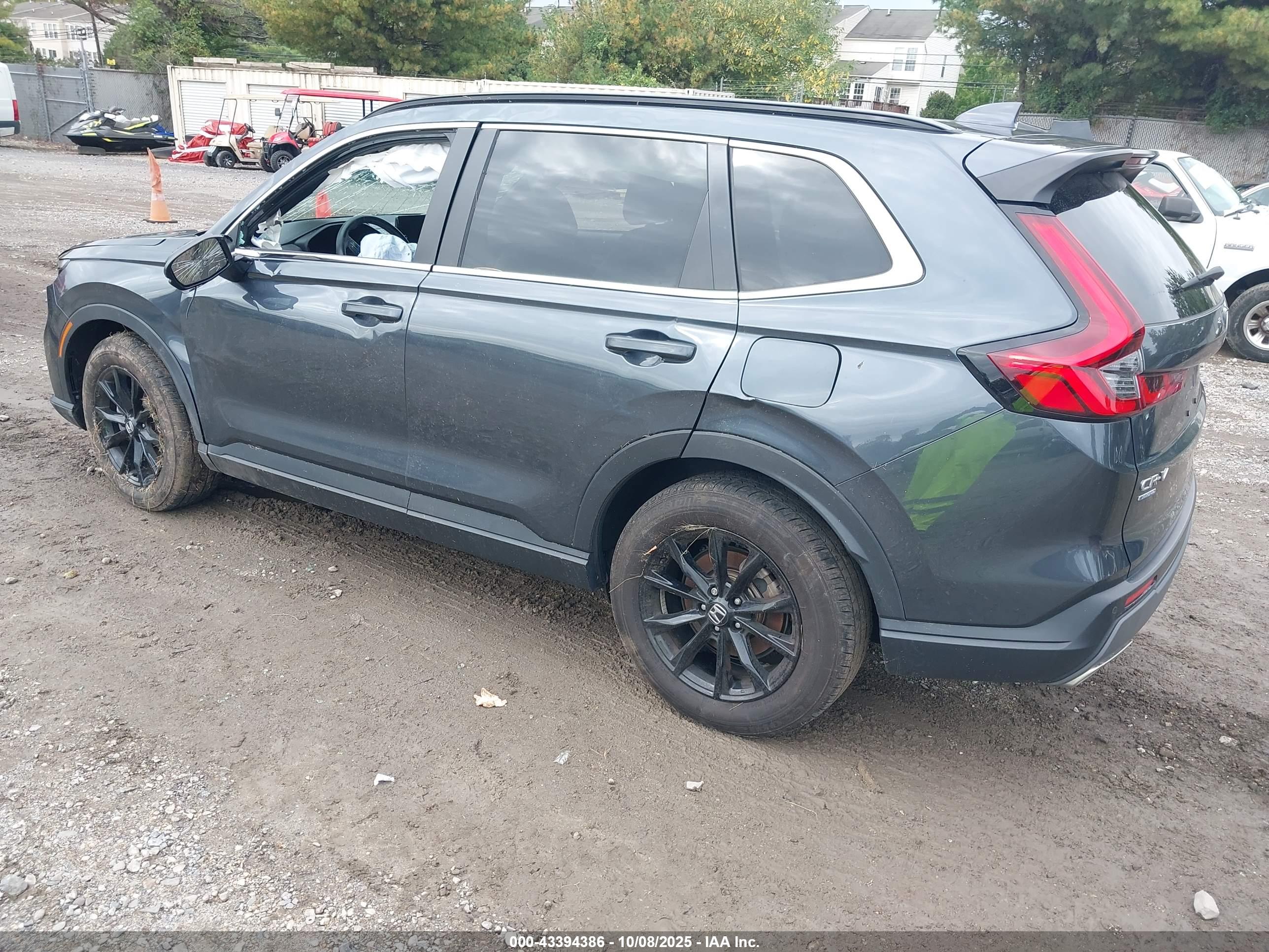 HONDA CR-V image 3