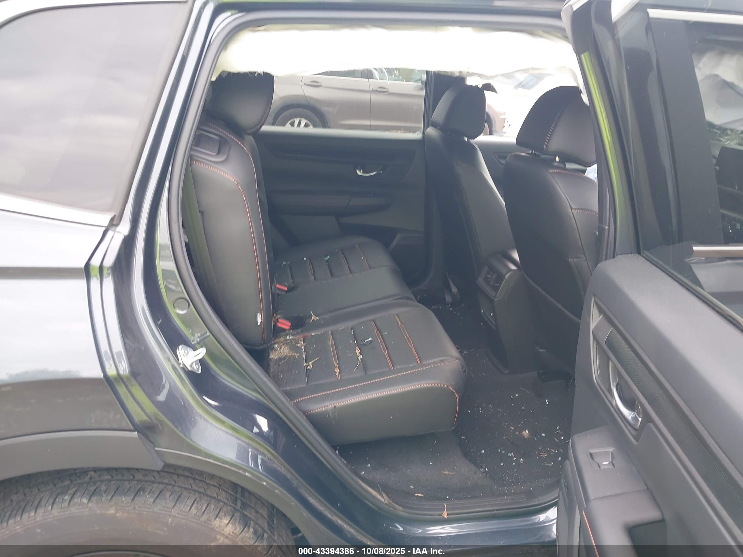 HONDA CR-V image 8