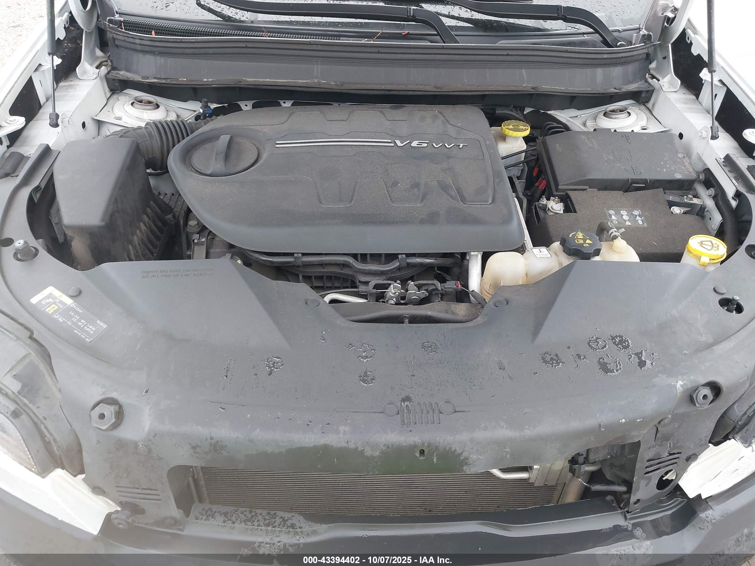 JEEP CHEROKEE image 10