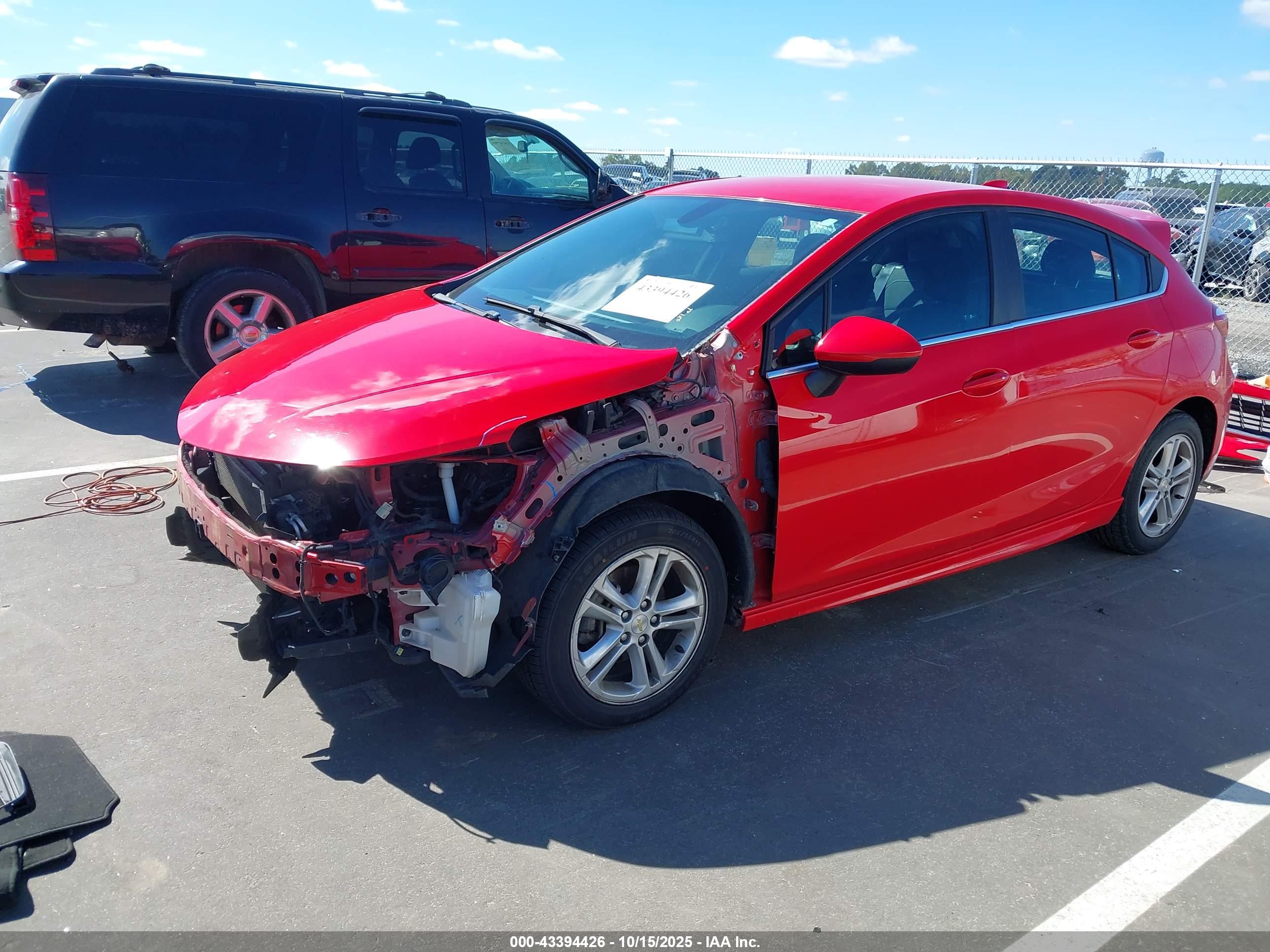 CHEVROLET CRUZE image 2