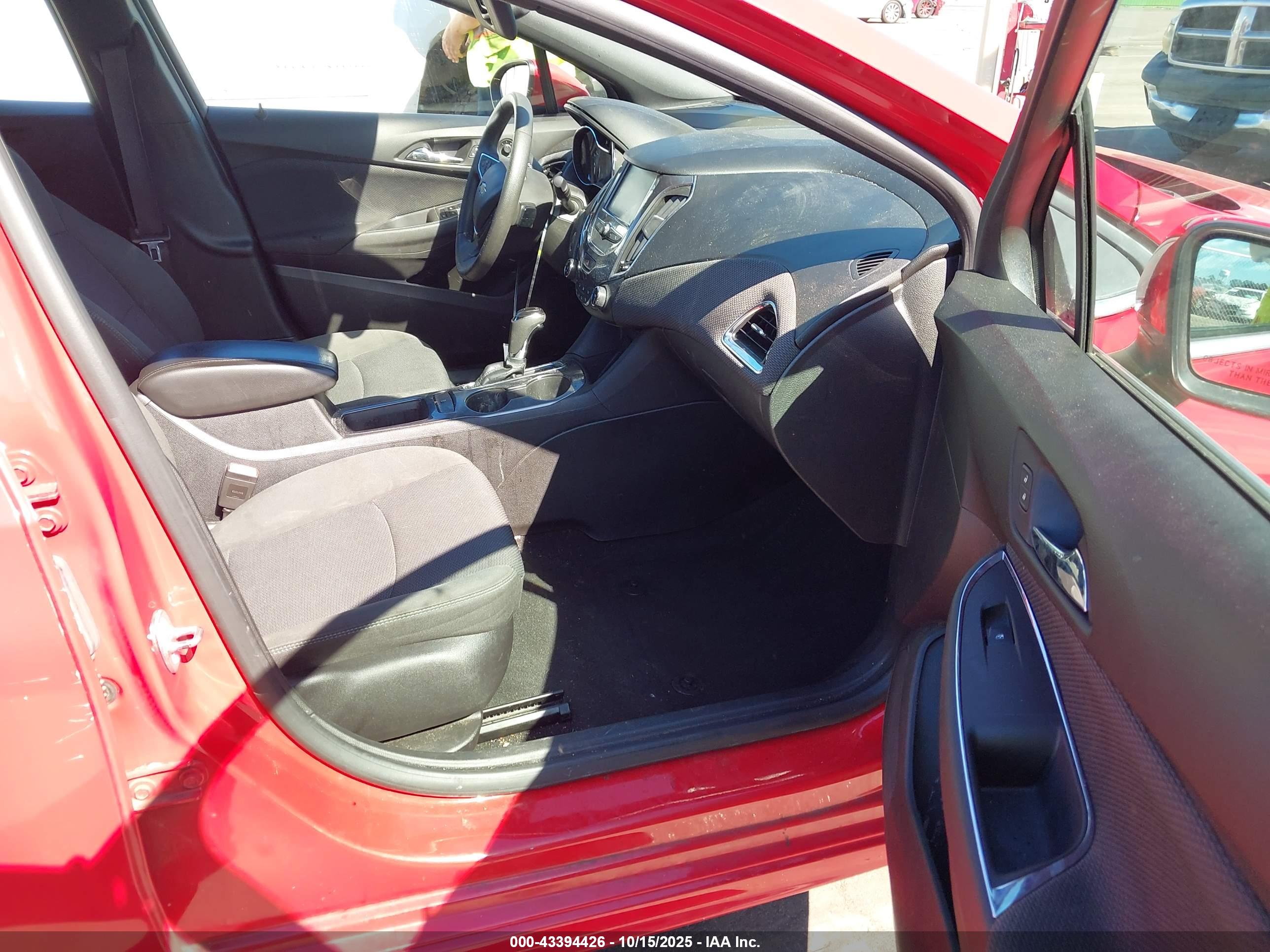 CHEVROLET CRUZE image 5