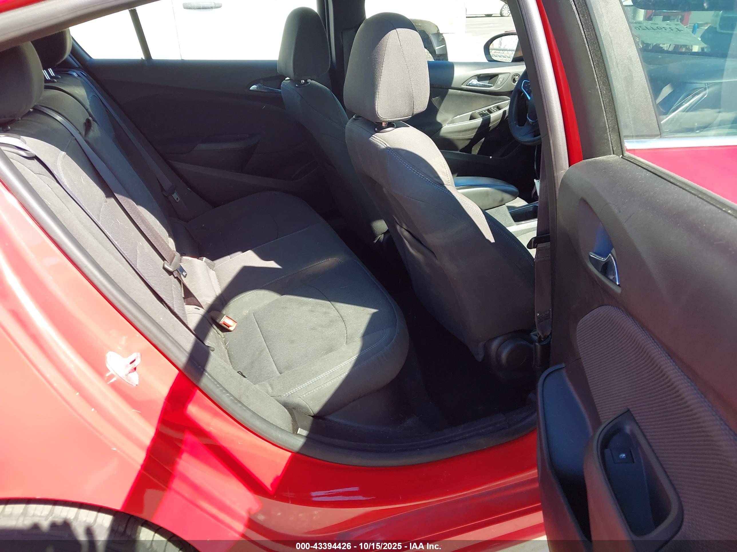 CHEVROLET CRUZE image 8