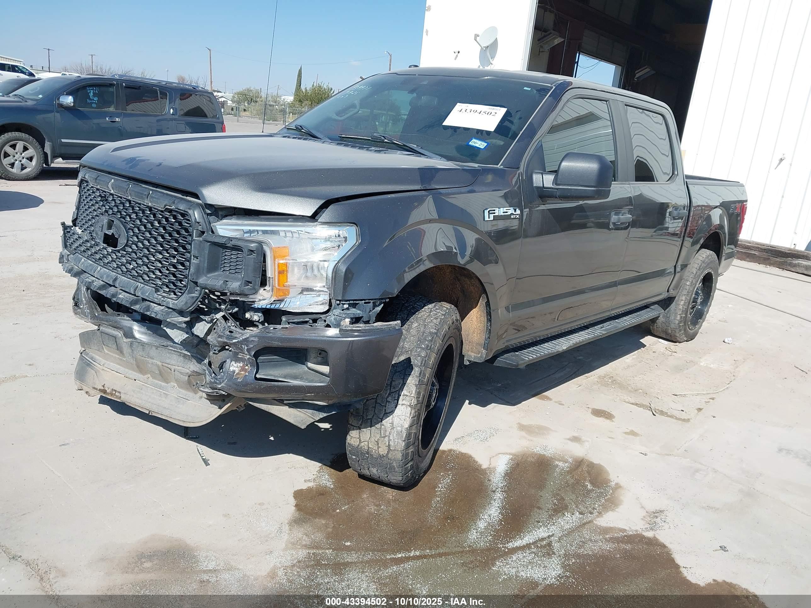 FORD F-150 image 2