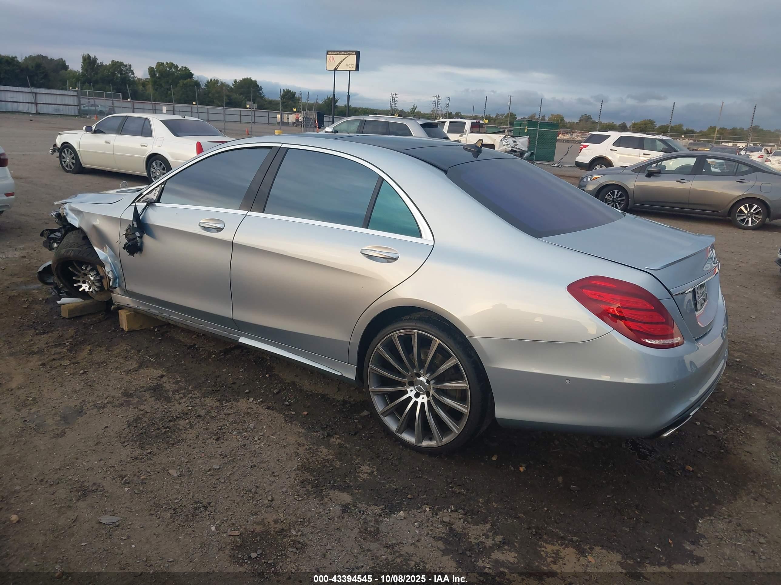 MERCEDES-BENZ S image 3