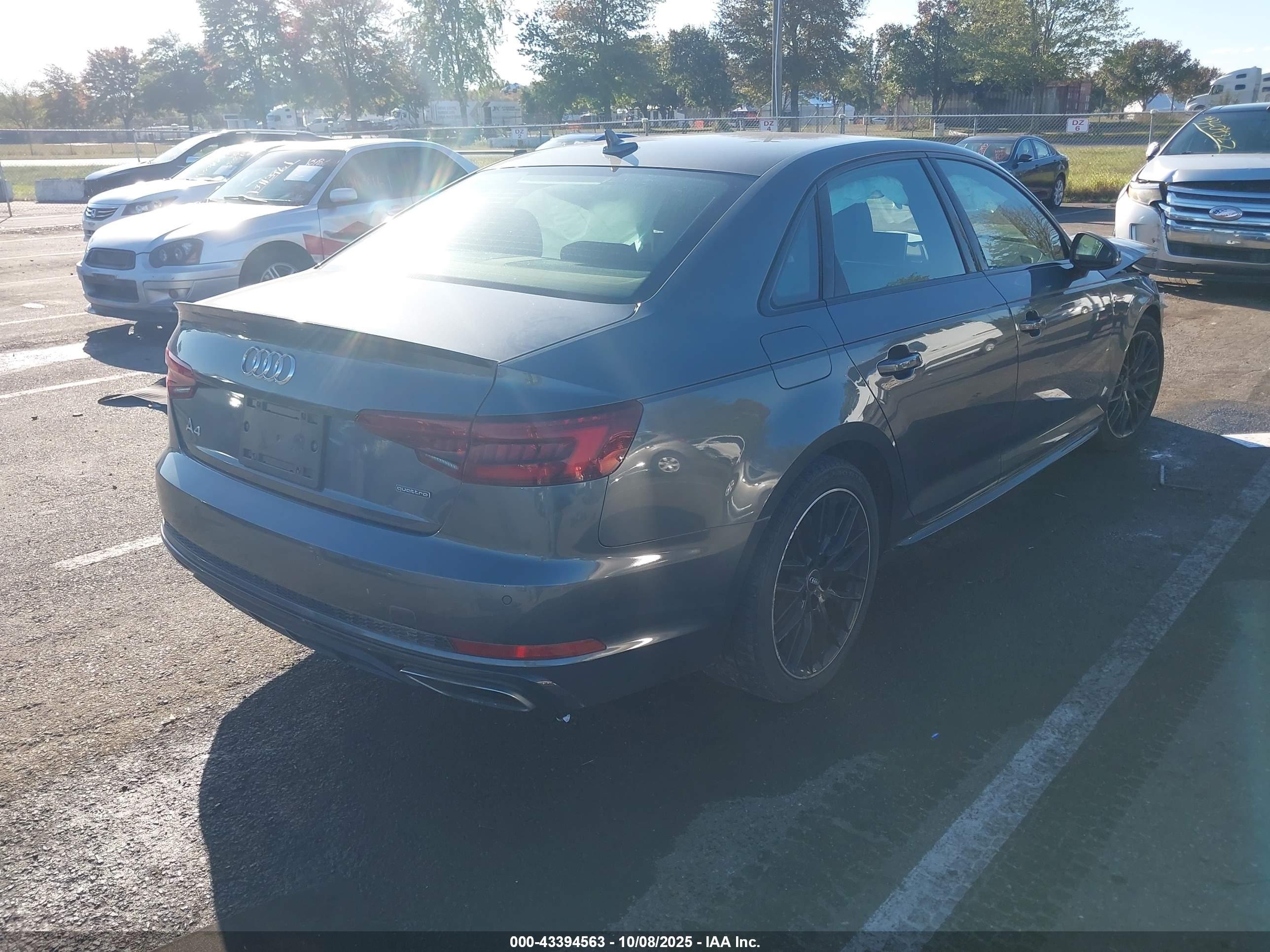 AUDI A4 image 4