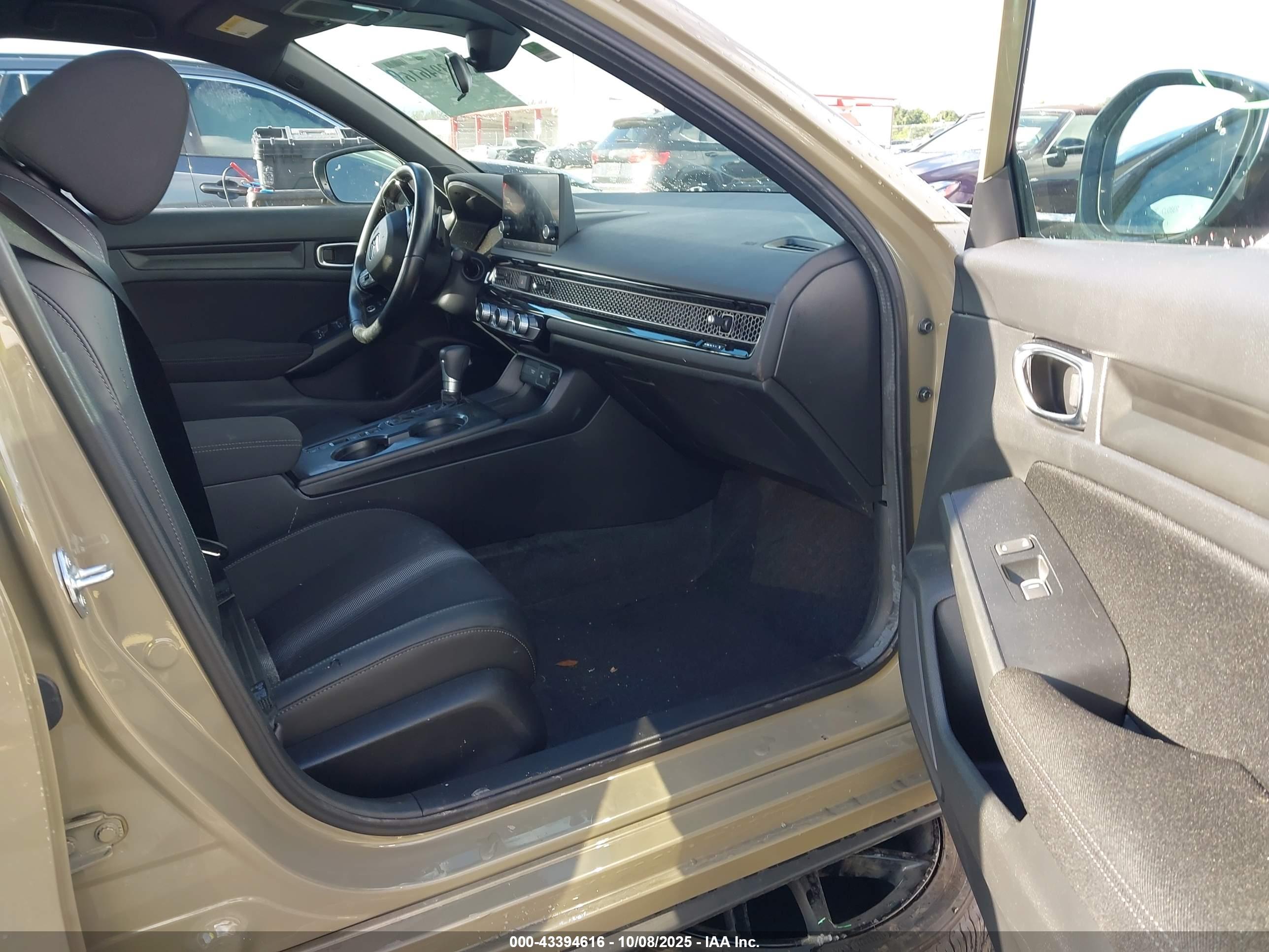 HONDA CIVIC image 5
