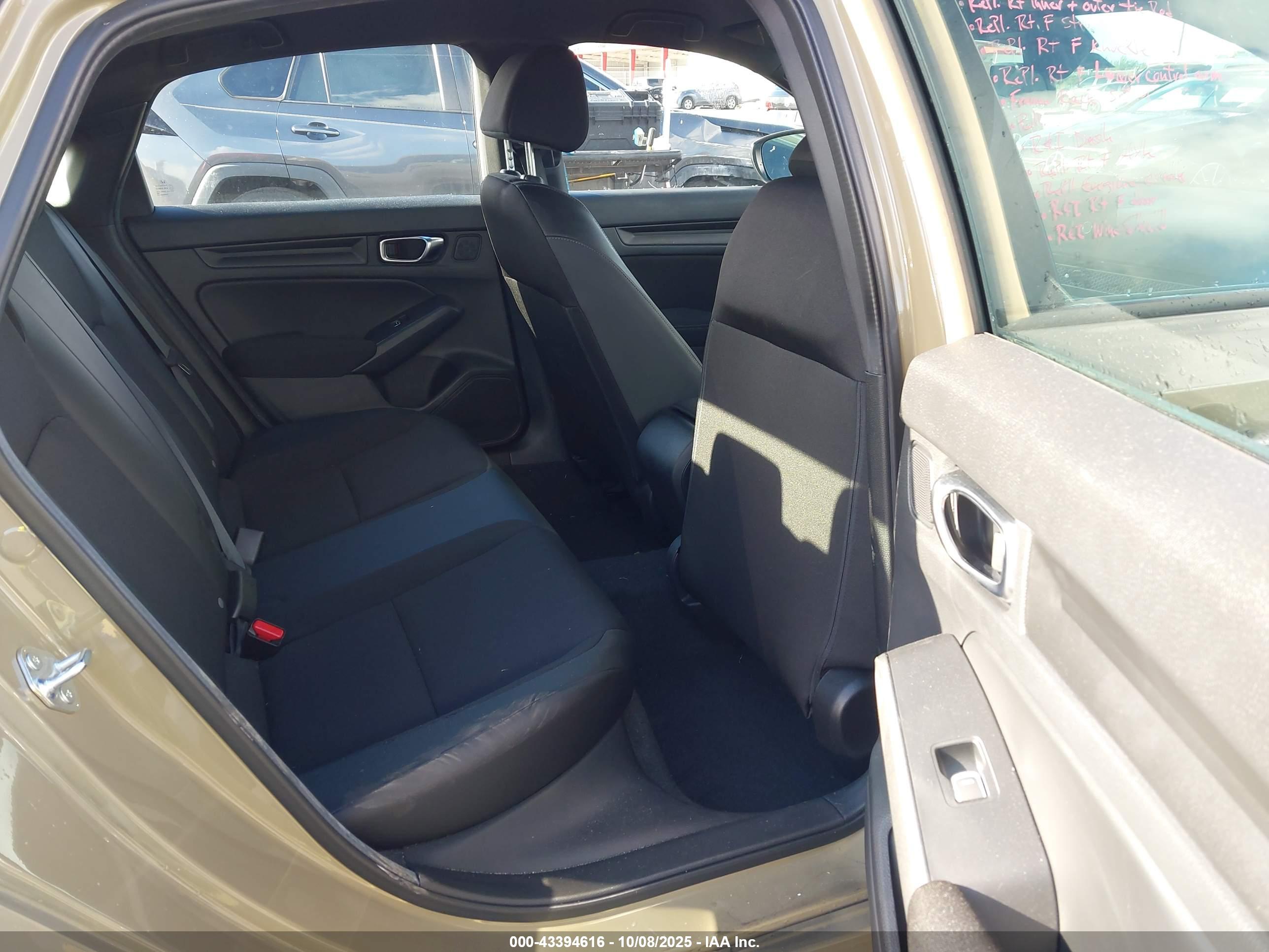 HONDA CIVIC image 8
