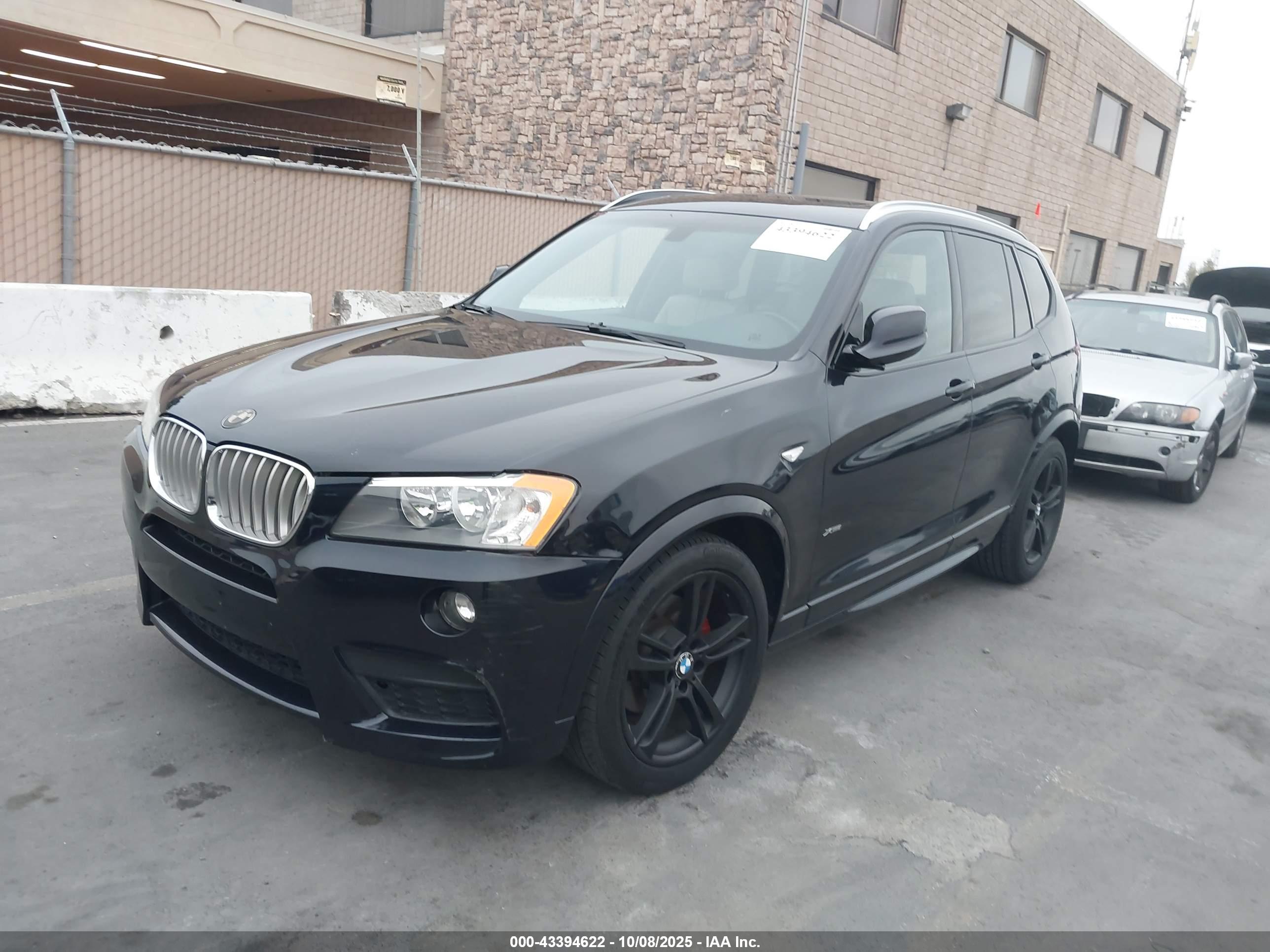 BMW X3 image 2