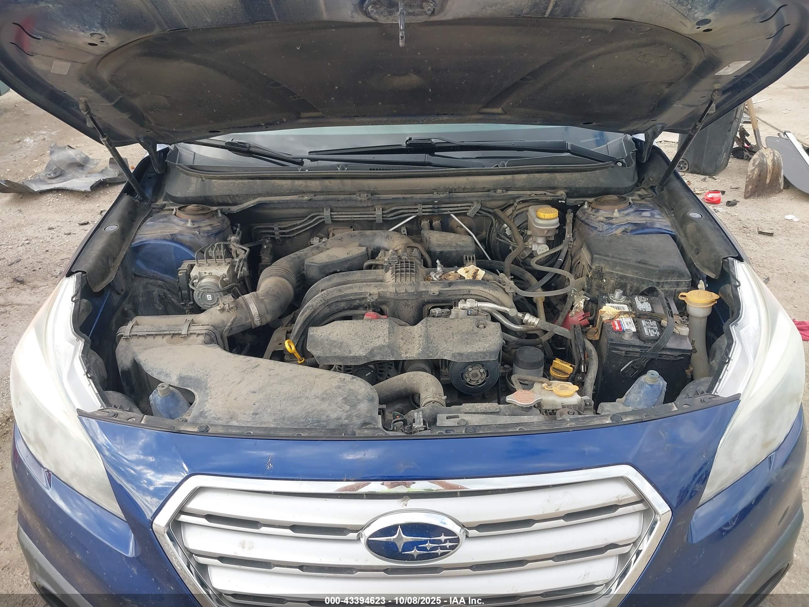 SUBARU OUTBACK image 10