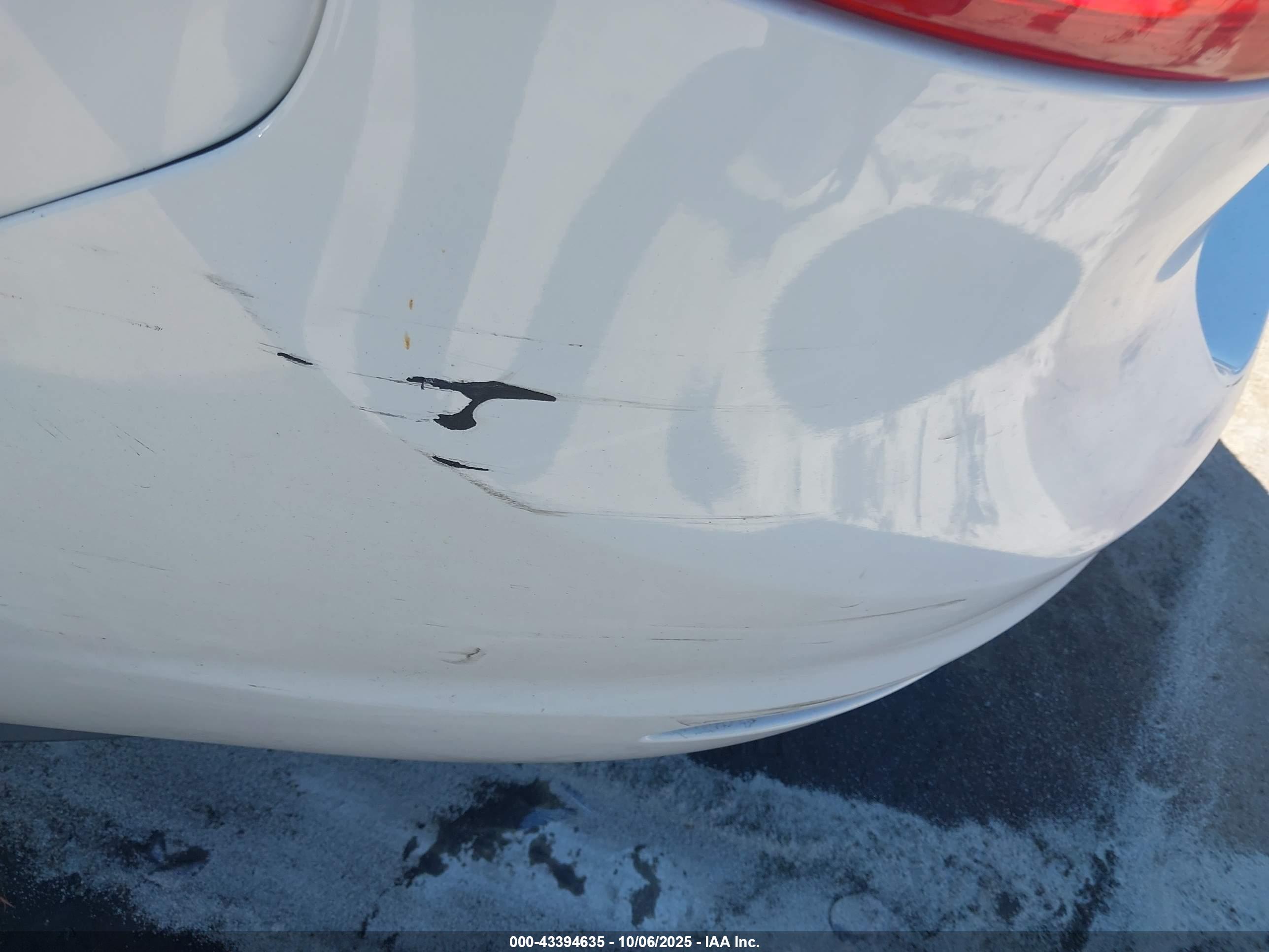 FORD FIESTA image 6