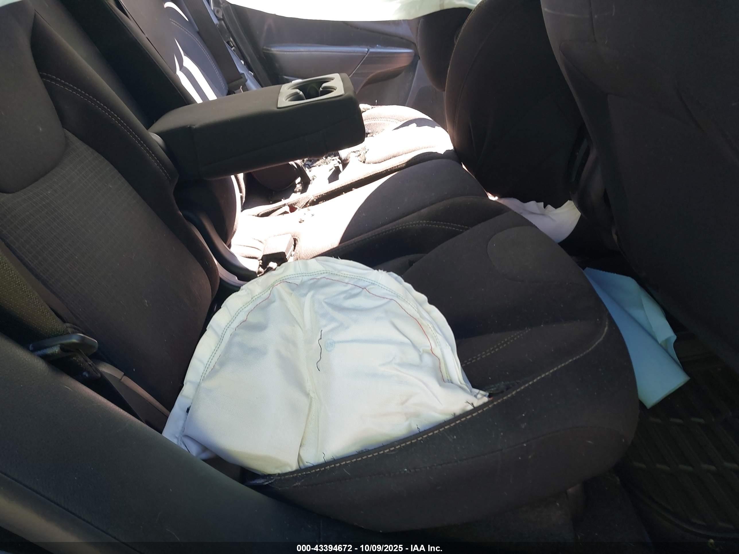 JEEP CHEROKEE image 8