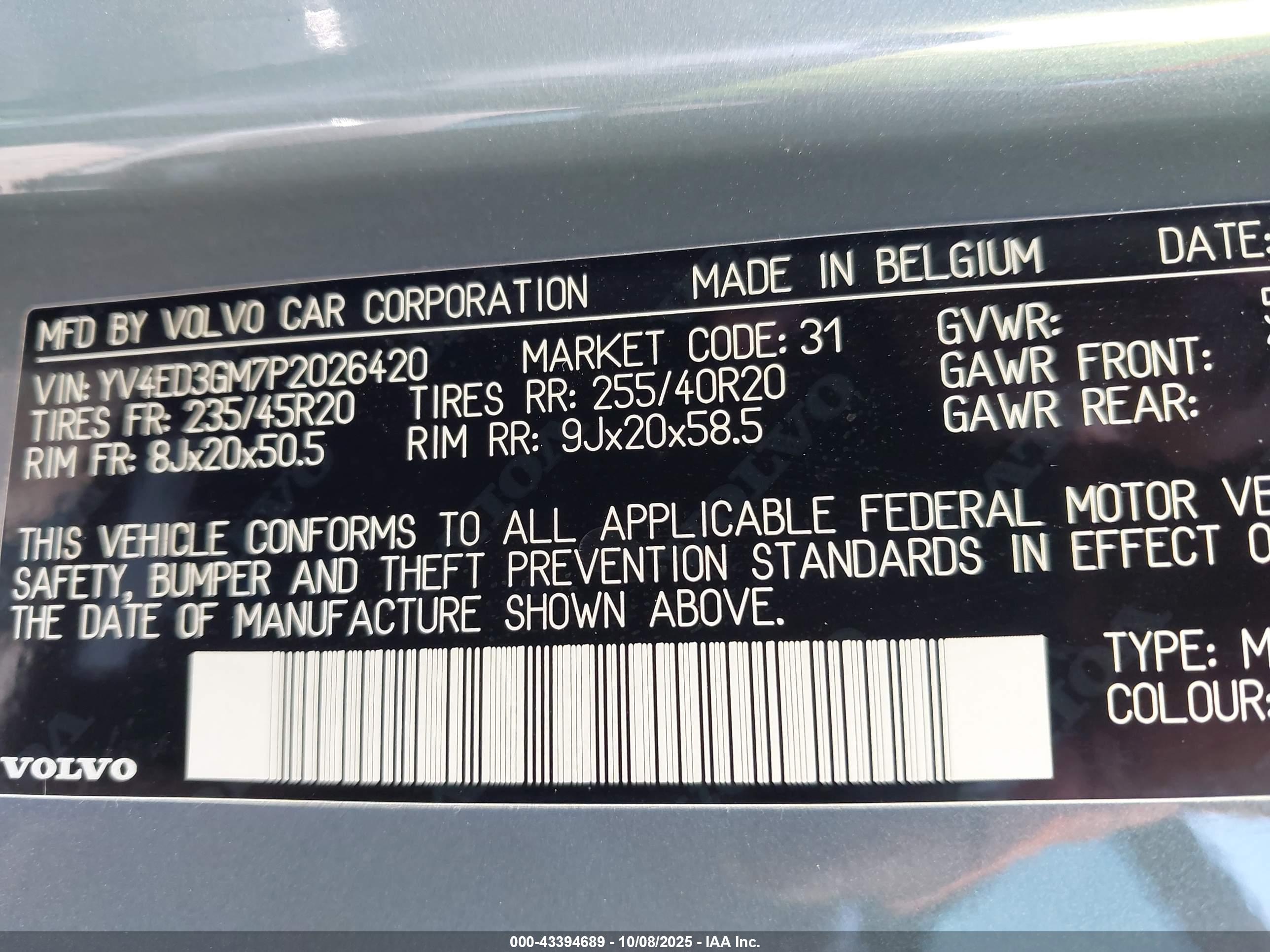 VOLVO C40 image 9