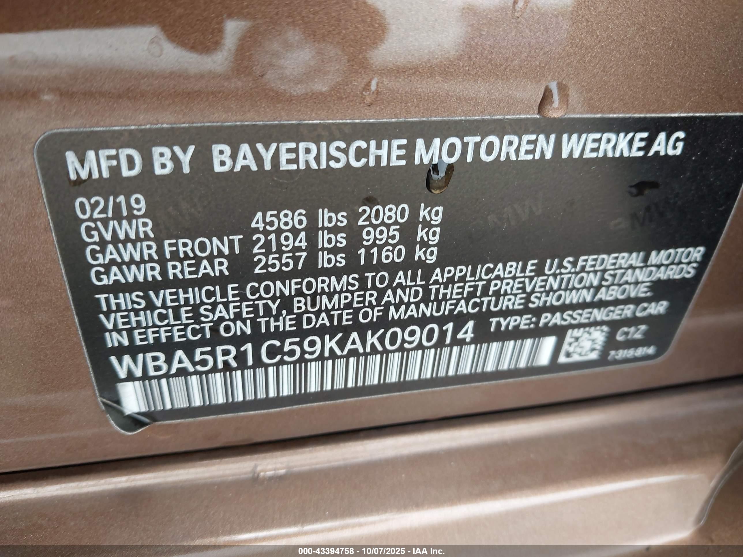 BMW 330I image 9