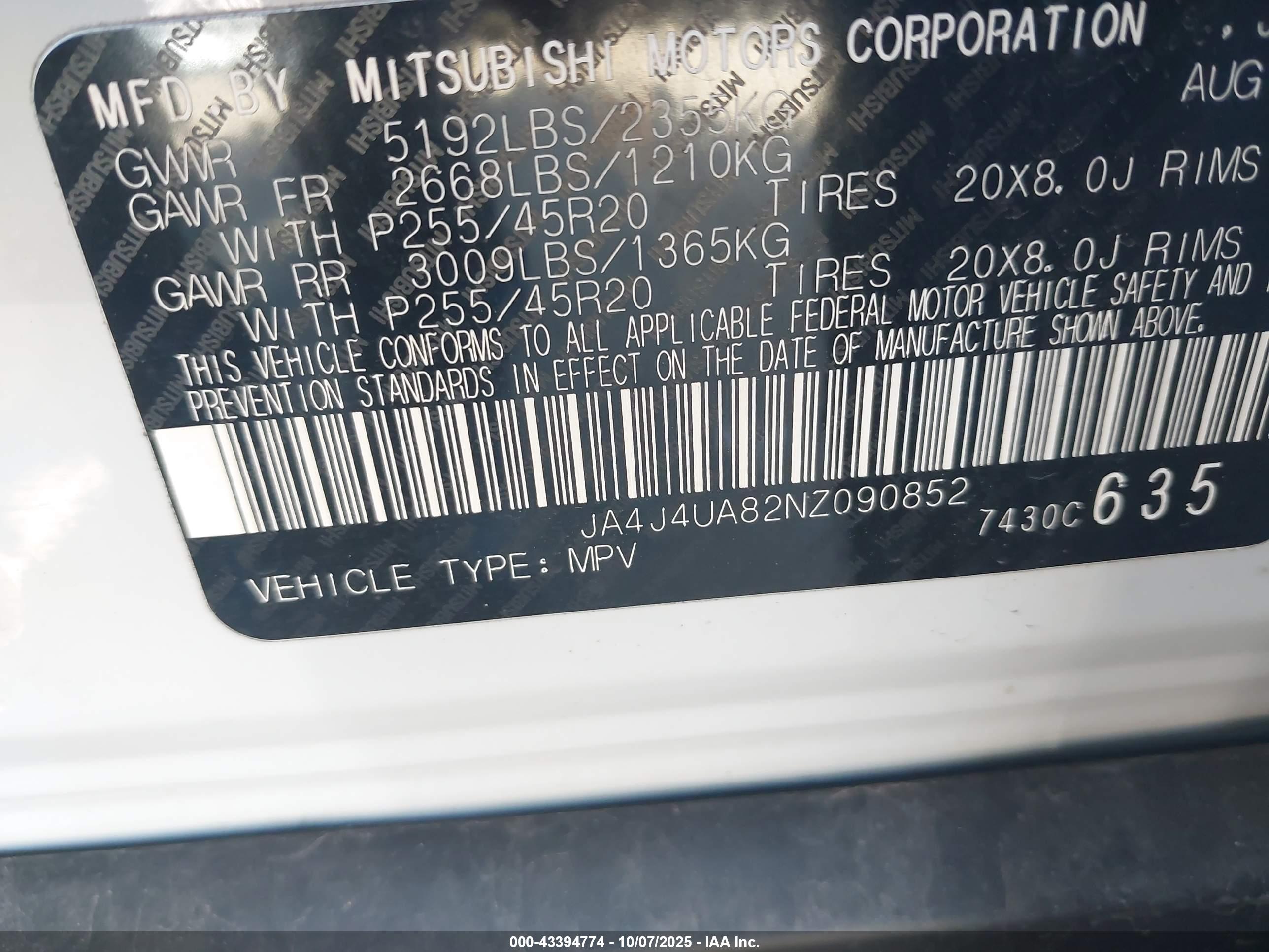 MITSUBISHI OUTLANDER image 9