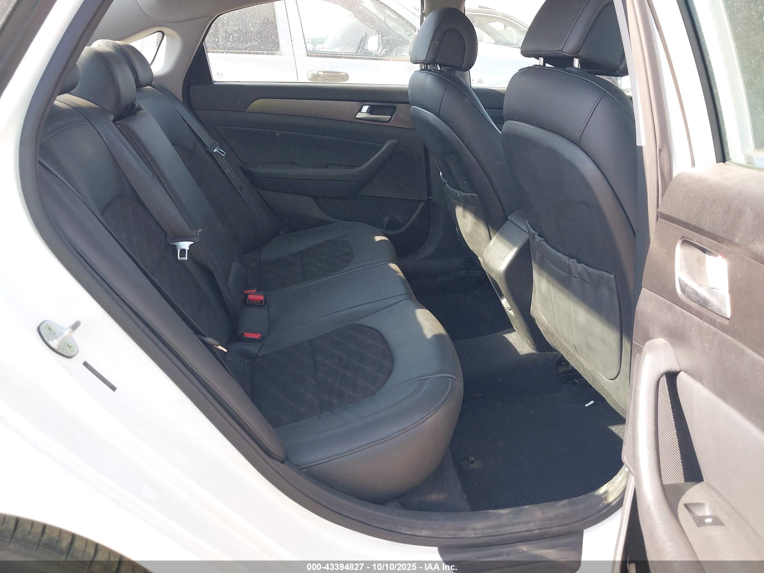 HYUNDAI SONATA image 8