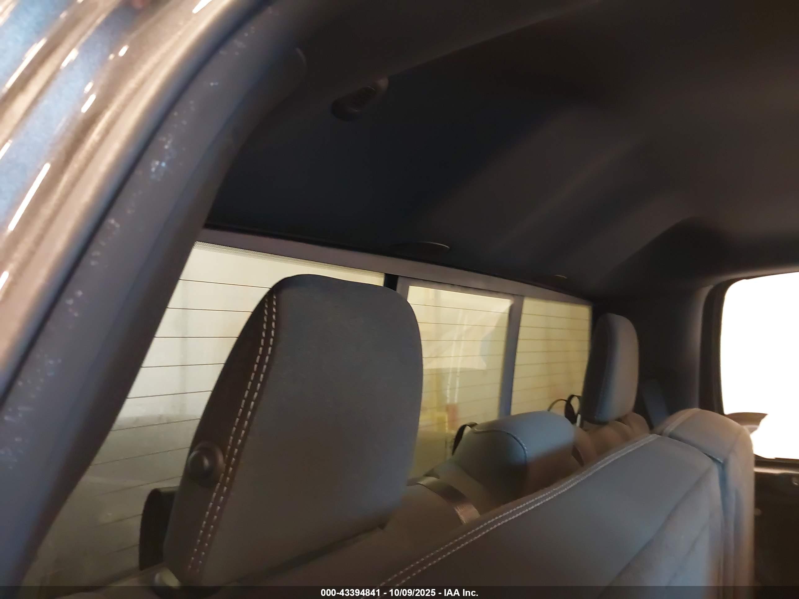 RAM 1500 image 8