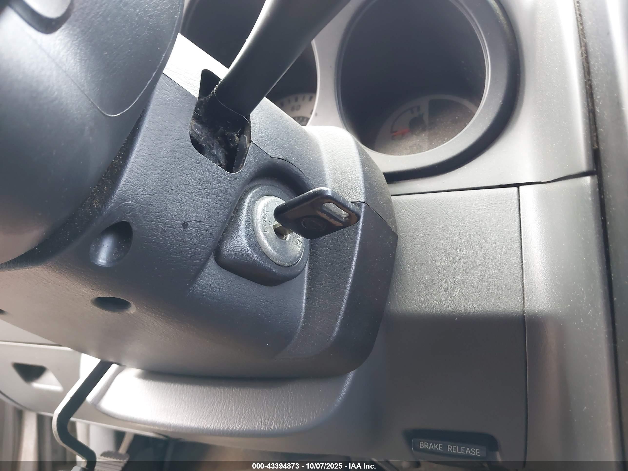NISSAN XTERRA image 11