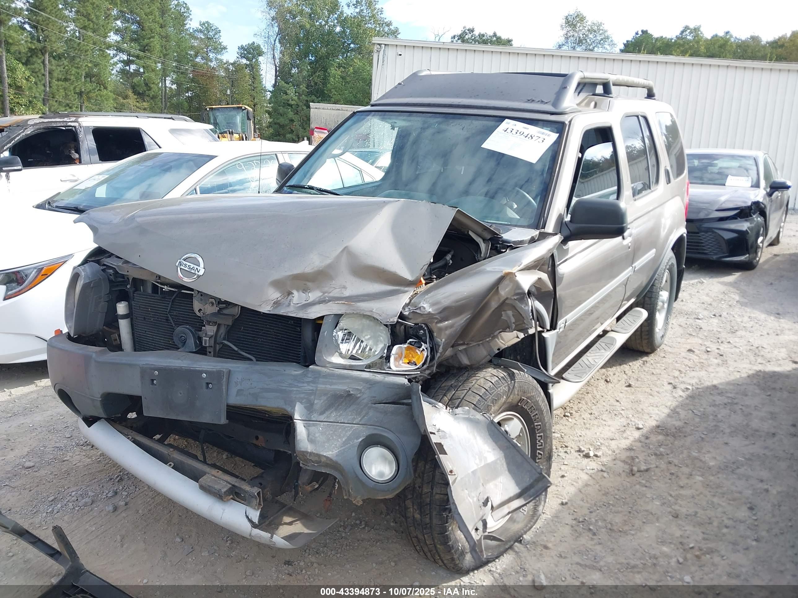 NISSAN XTERRA image 2