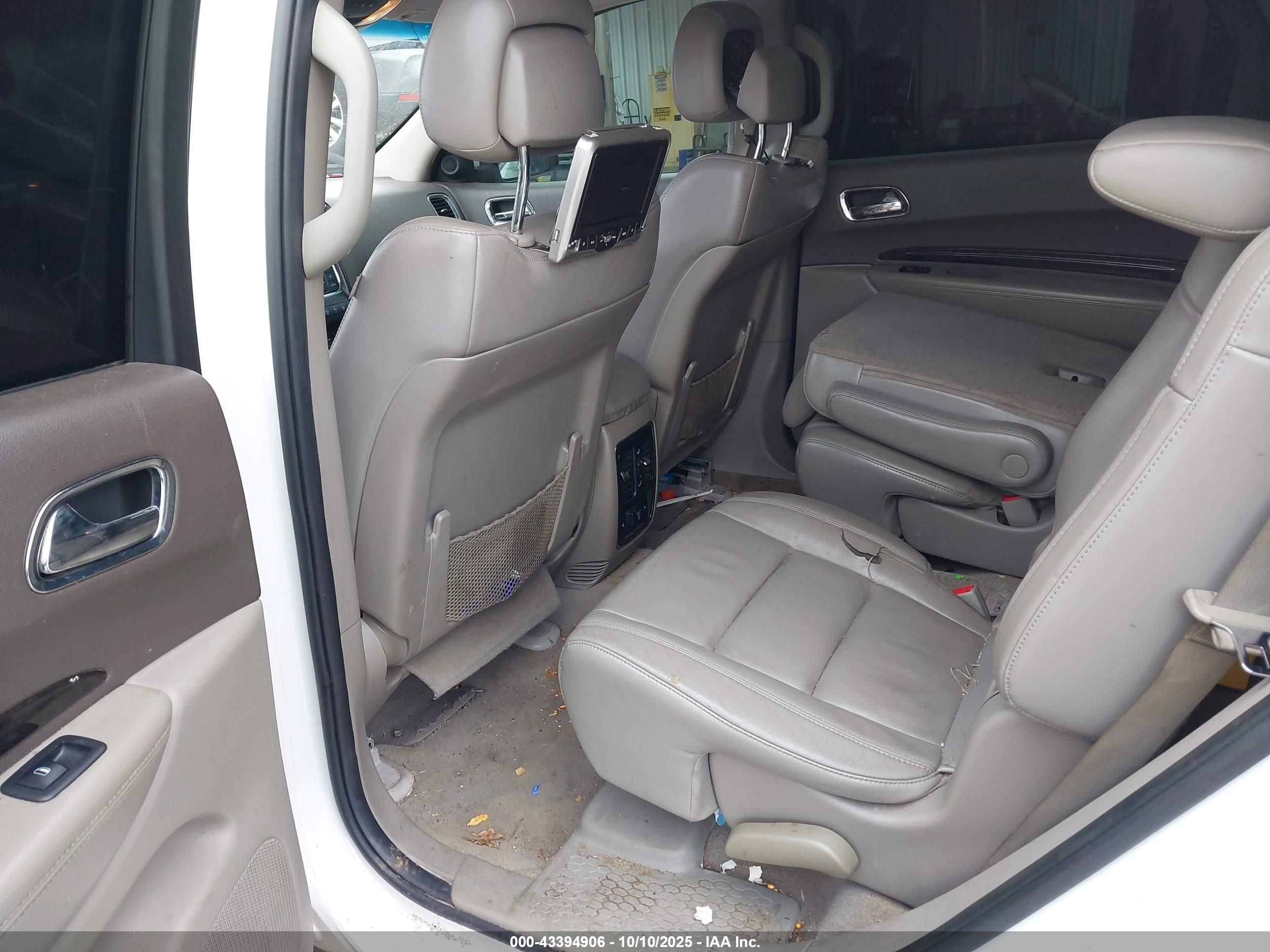 DODGE DURANGO image 8