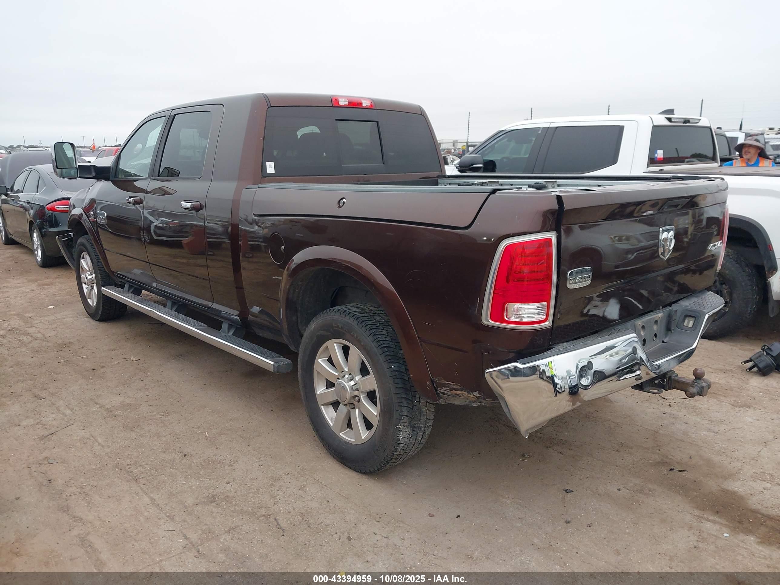 RAM 2500 image 3